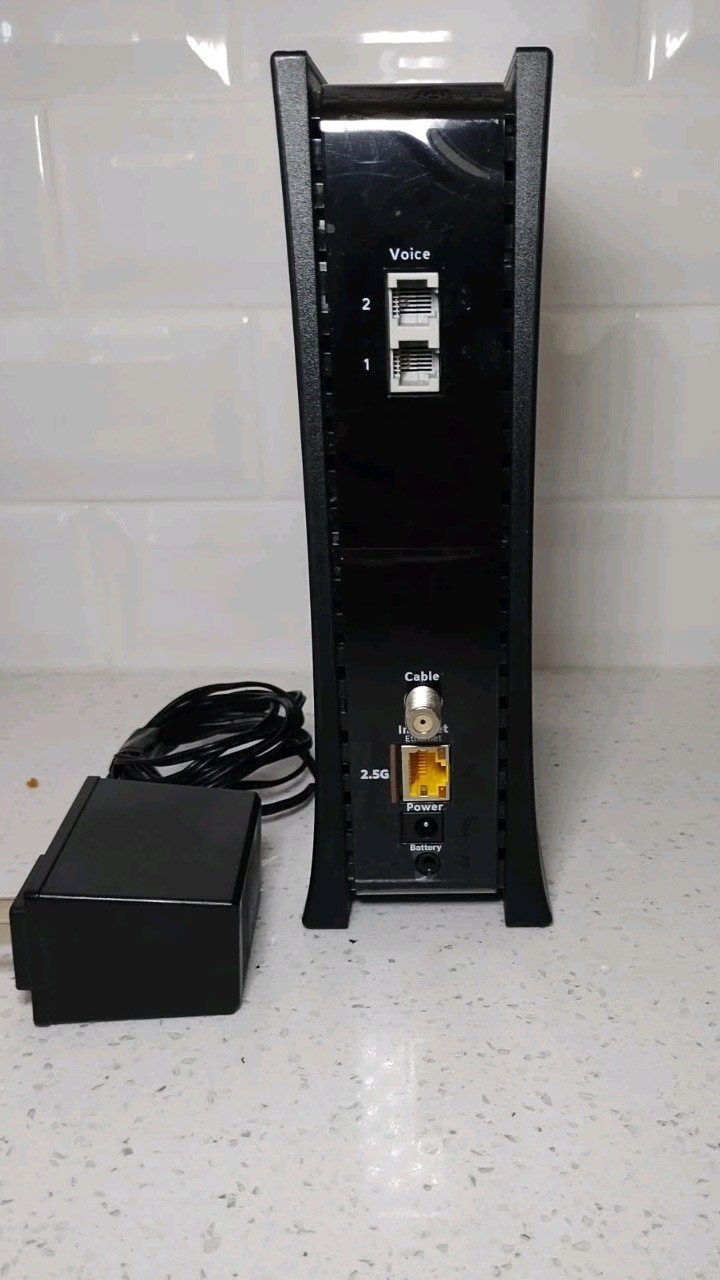 Spectrum ET2251 DOCSIS 3.1 Voice Cable Modem 2.5Gbps RJ-45 RJ-11 Black