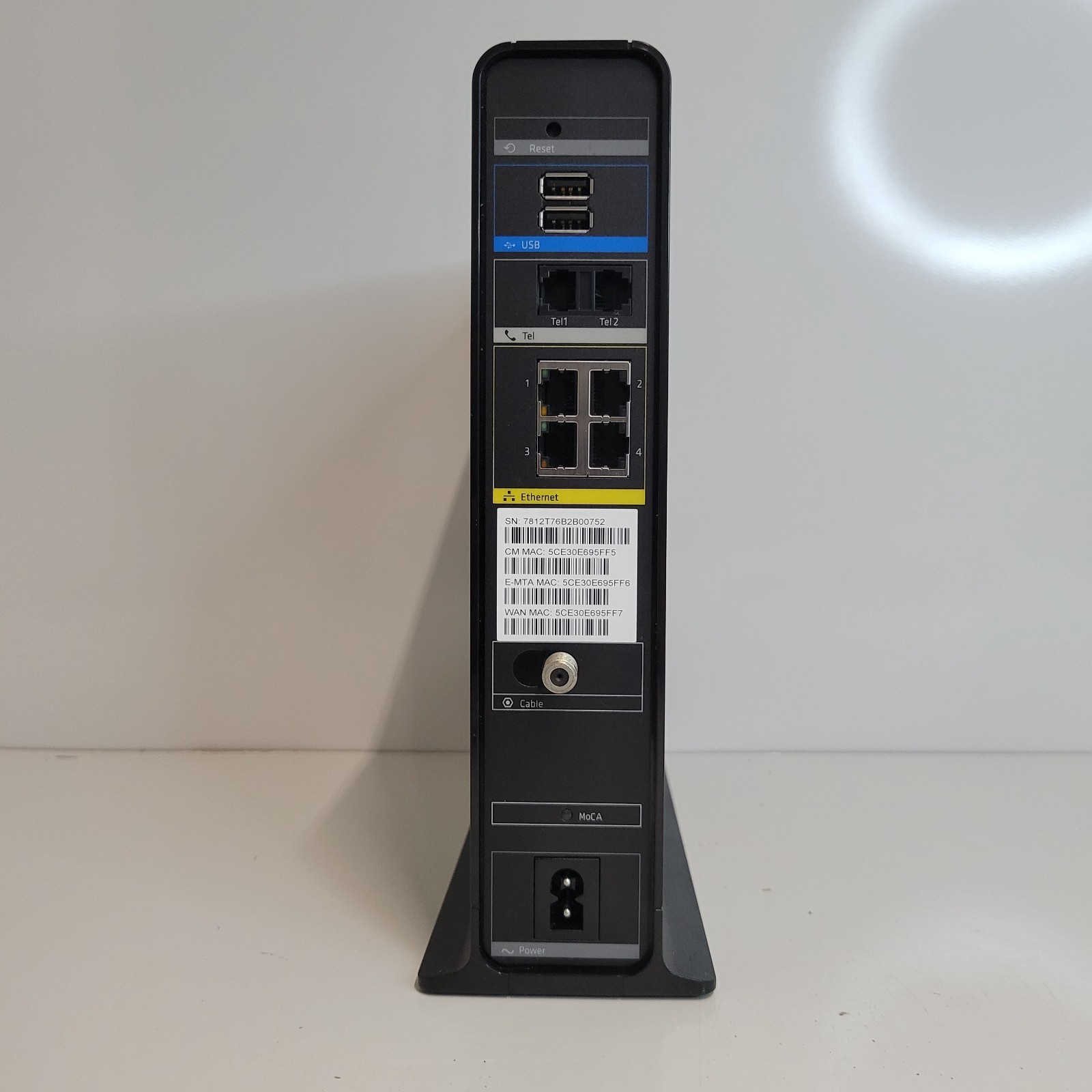 Arris Panoramic TG1682G Dual-Band WiFi Cable Modem