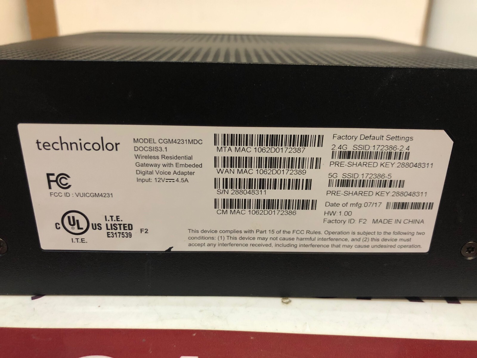 Technicolor CGM4231 Cable Modem Wireless Gateway – Power Supply Not Included