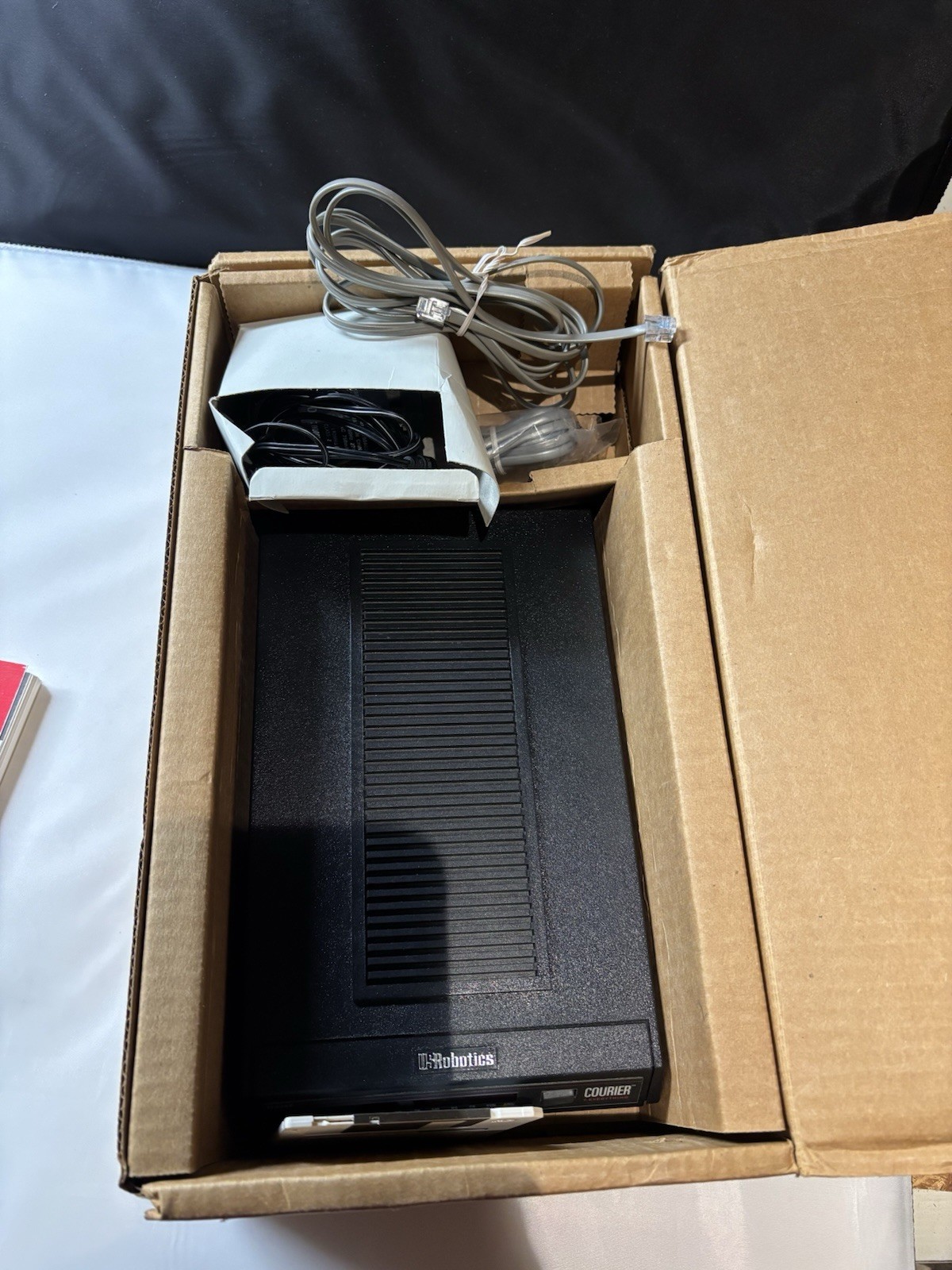 Vintage U.S. Robotics Courier V.Everything Modem (Made in USA)