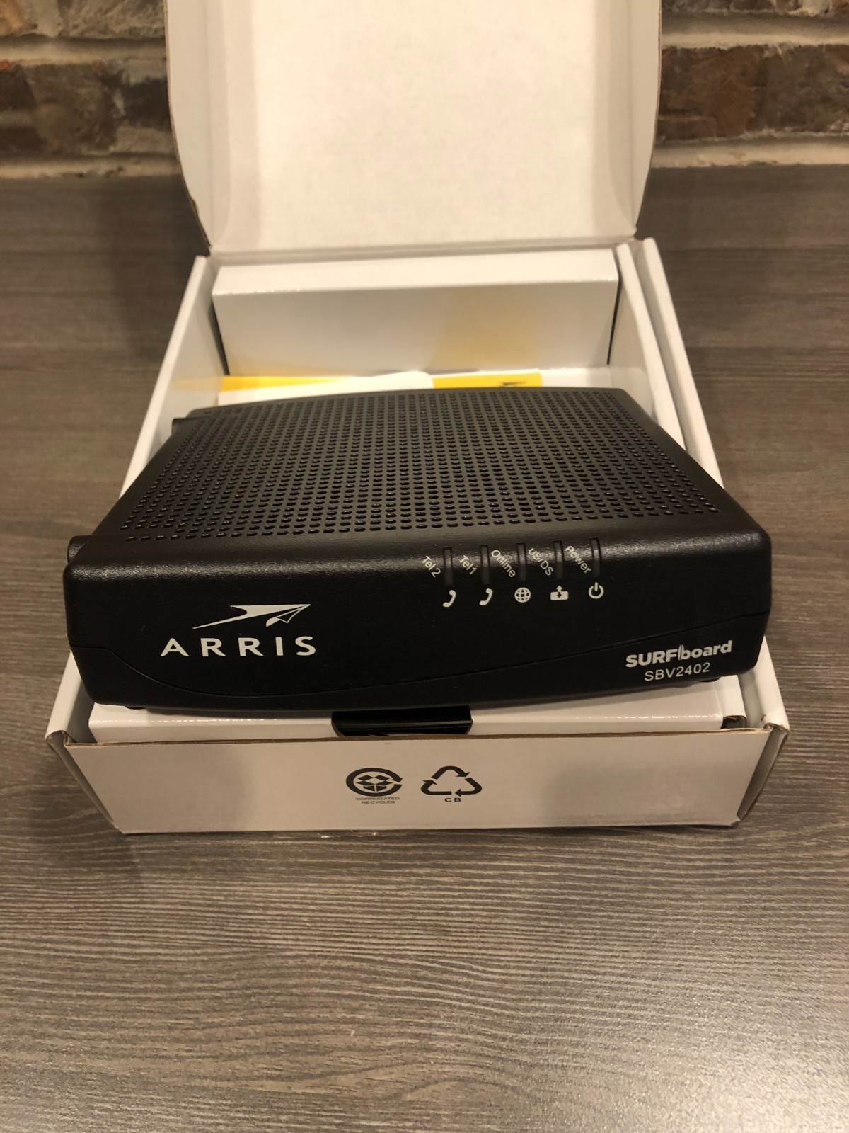 ARRIS SURFboard SBV2402 DOCSIS 3.0 Cable Modem – XFINITY Comcast