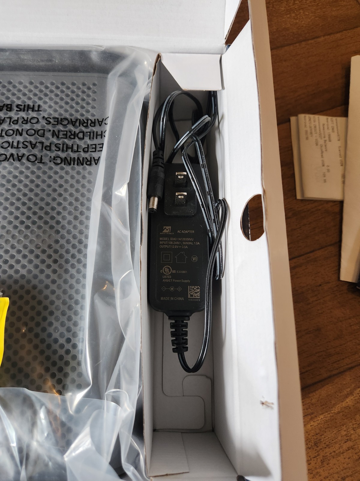 Motorola MG8702 DOCSIS 3.1 Cable Modem with Gigabit Router
