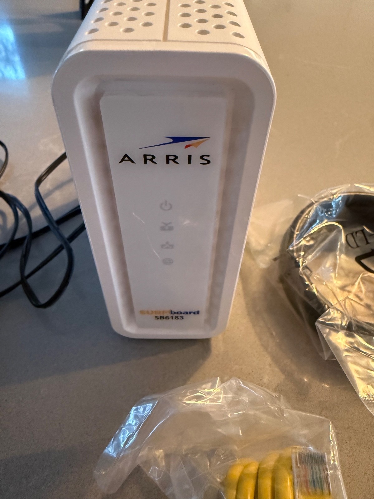 ARRIS SB6183 686 Mbps Cable Modem, White Comcast Xfinity Spectrum