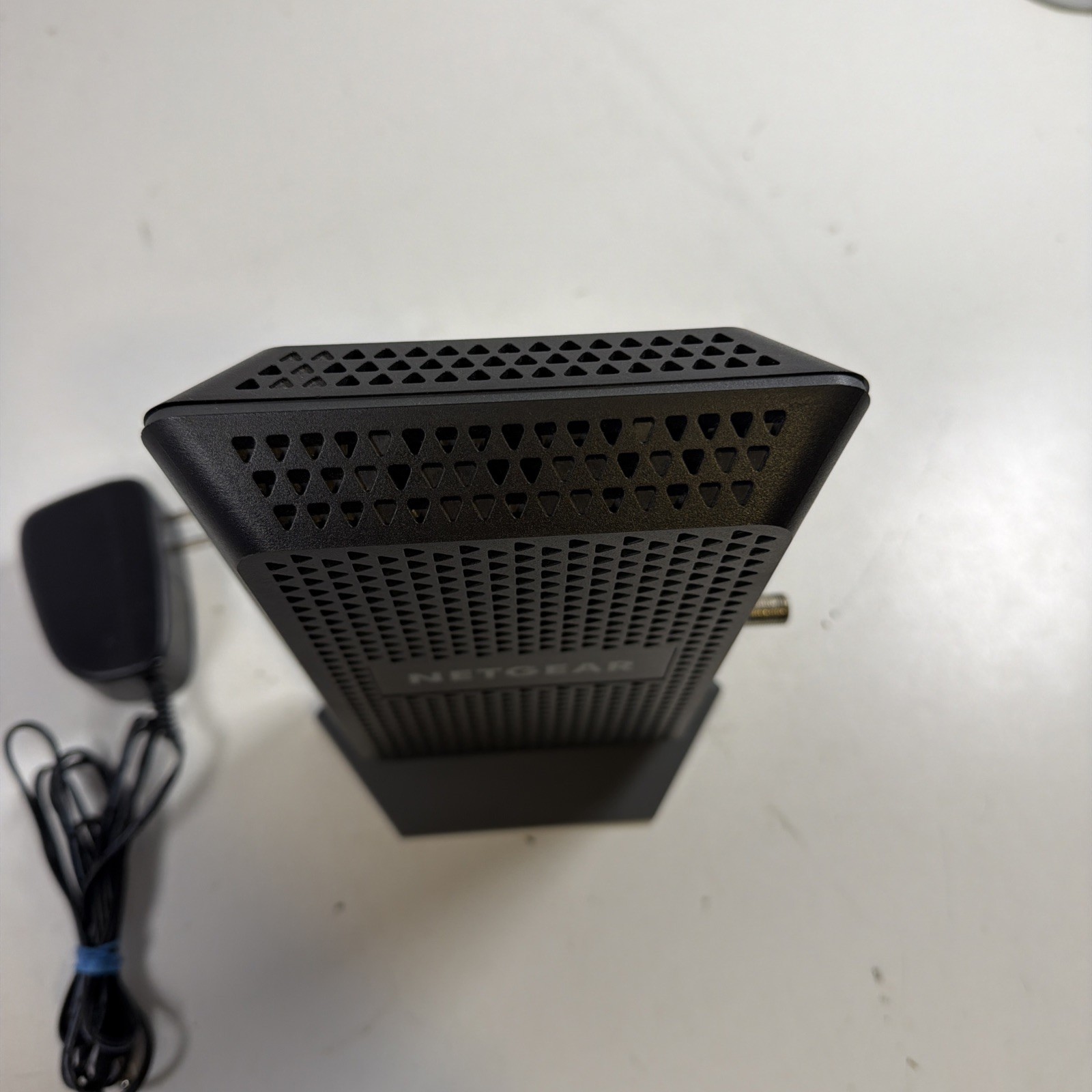 NETGEAR NIGHTHAWK CM1100 Cable Modem DOCSIS 3.1 Gigabit W/ Power Cord