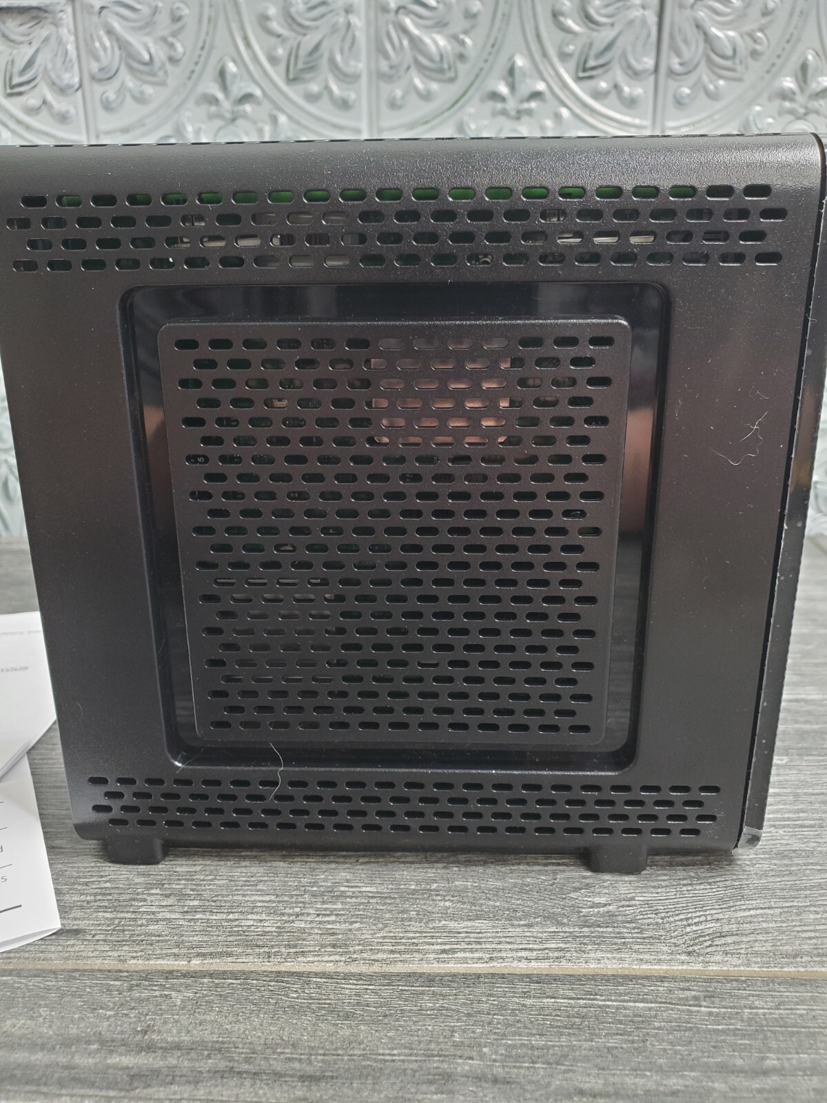 ARRIS SURFboard SBG10-RB DOCSIS 3.0 Cable Modem Router