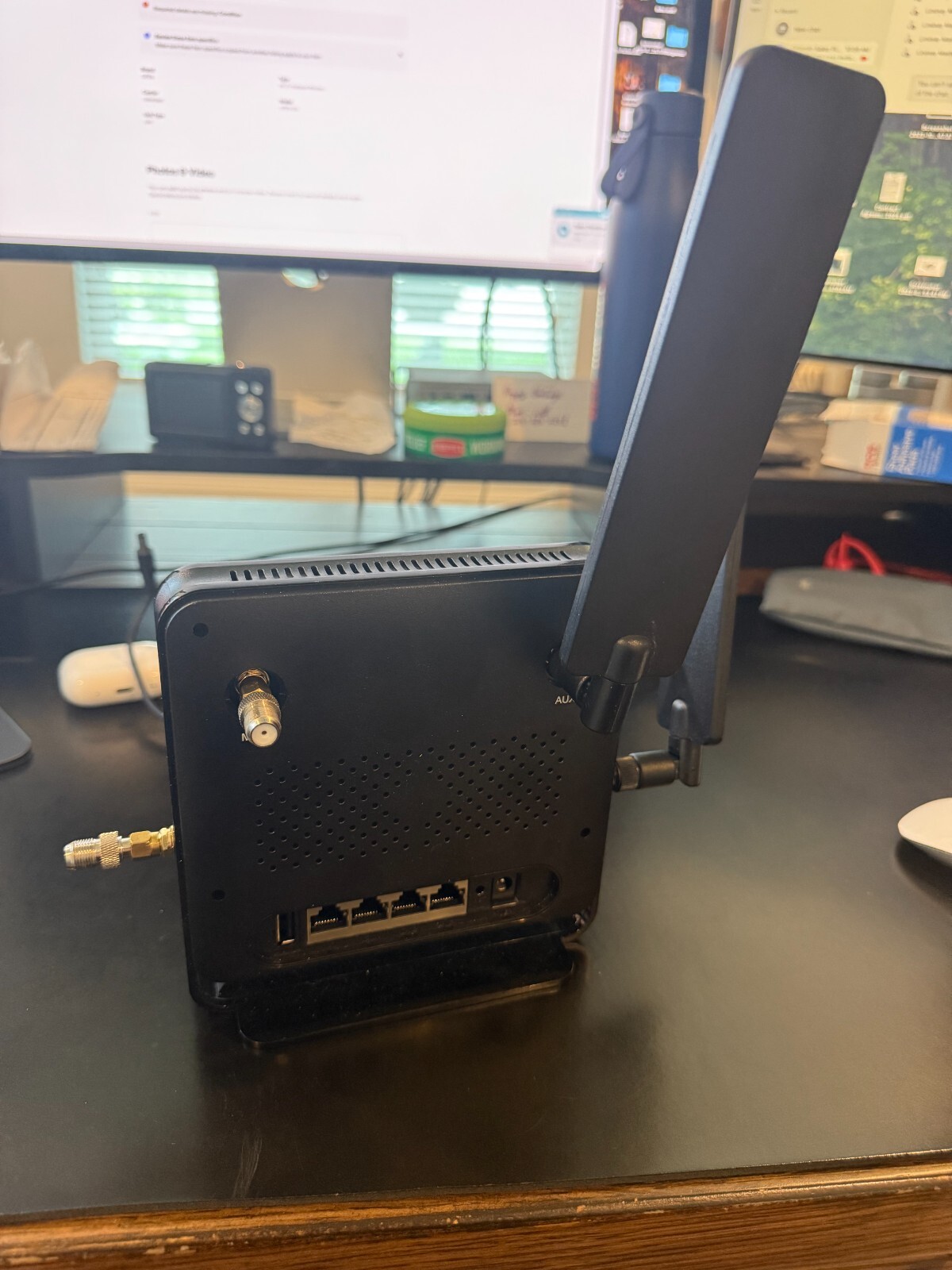 GTEN 5G MODEM MODEL 6 Router w/ Hi-Power Directional 5G external antenna