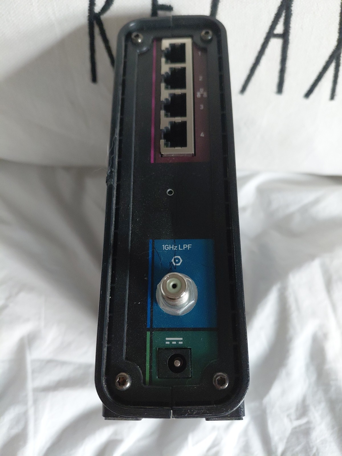 Arris Surfboard SBG6580 G228 Cable Modem