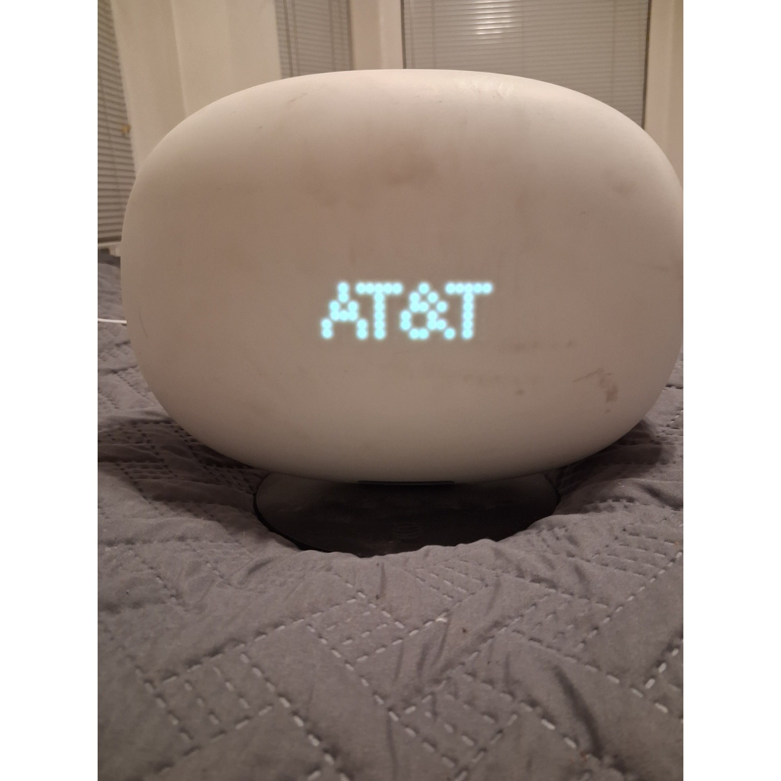 AT&T Internet Air All-Fi Hub 5G Wireless Home Router CGW450-400 w/ Power Adapter