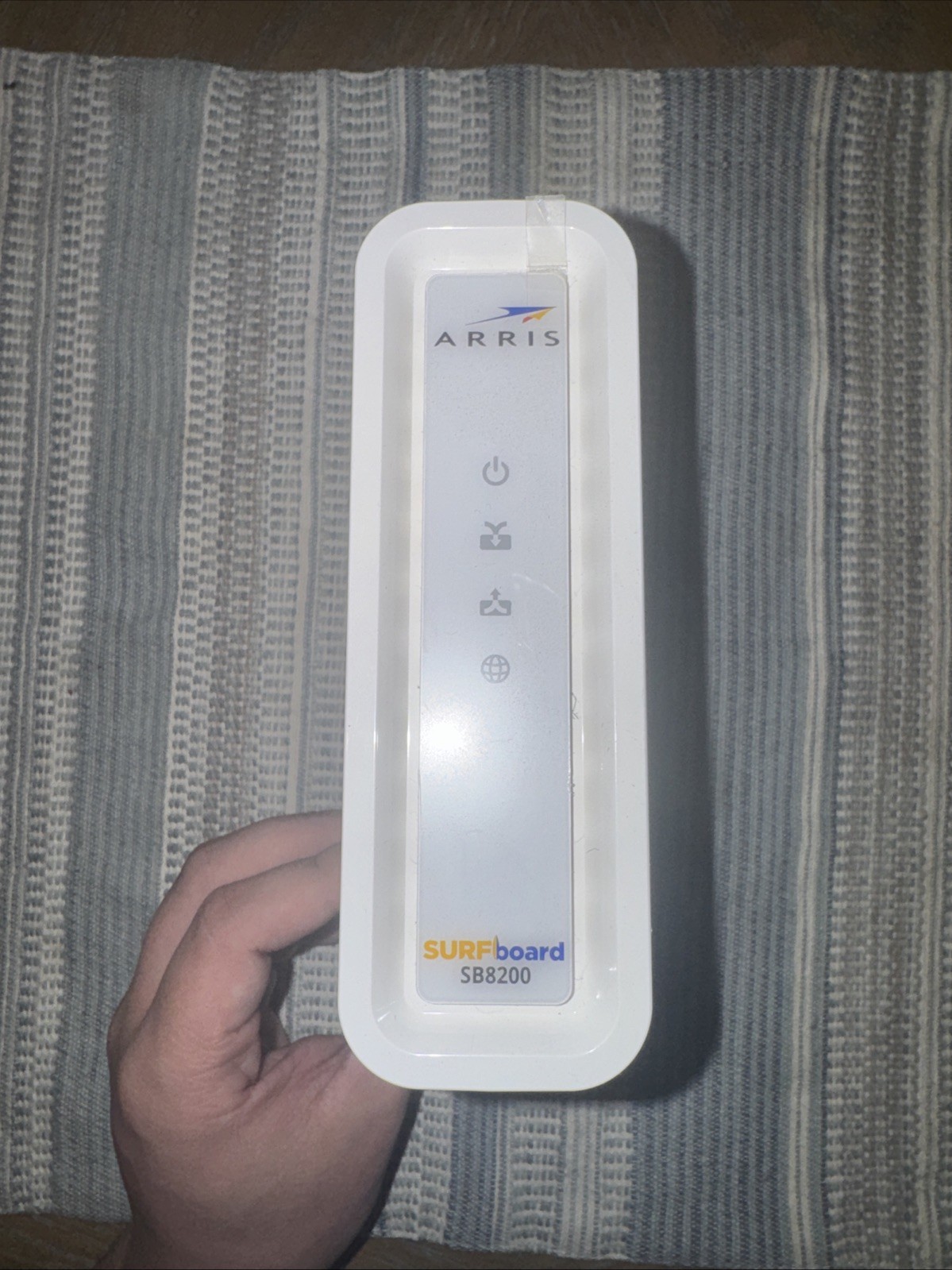 ARRIS SURFboard SB8200 DOCSIS 3.1 10 Gbps Cable Modem