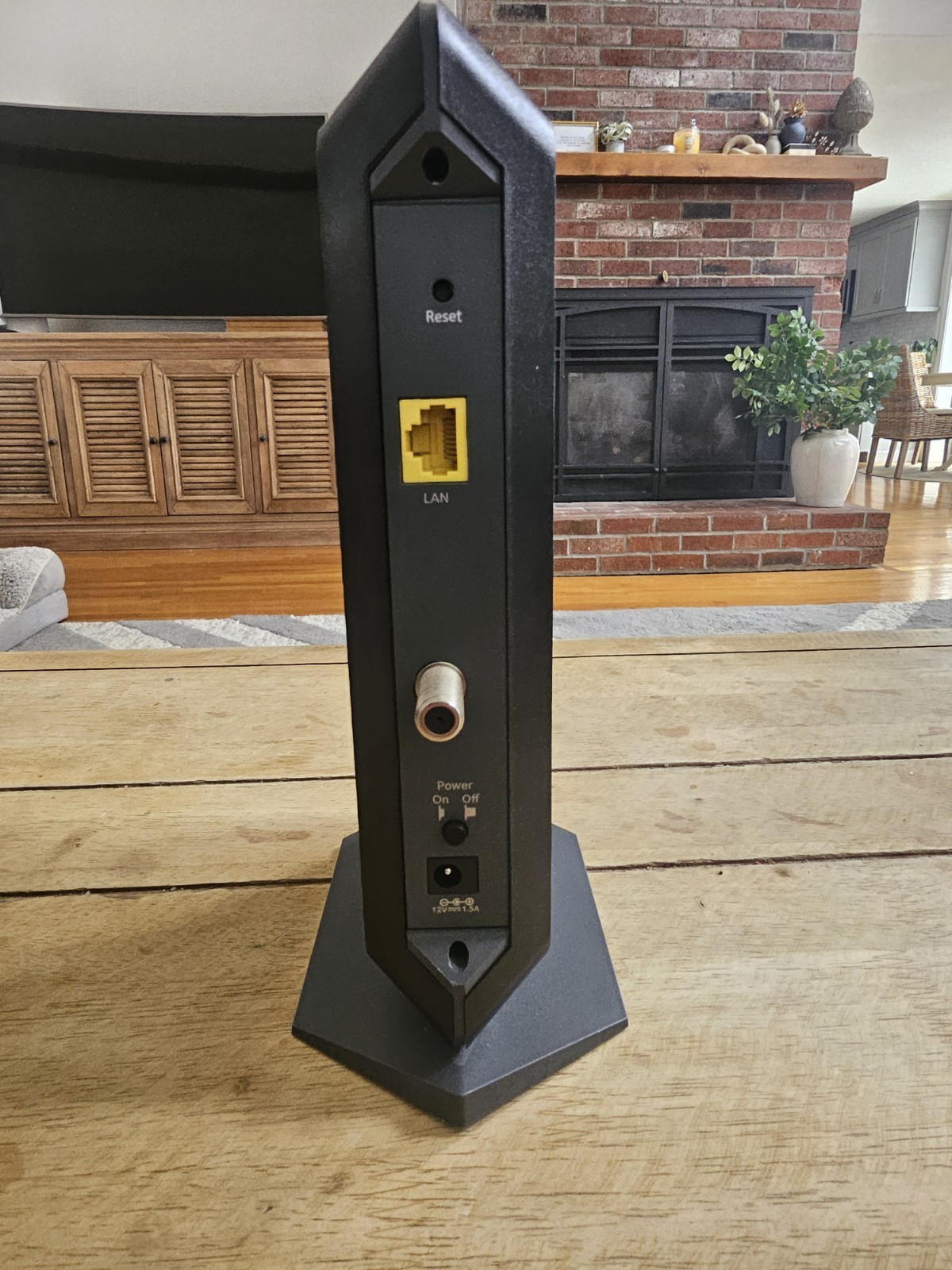 NETGEAR Nighthawk CM1000v2 Ultra-High Speed Cable Modem