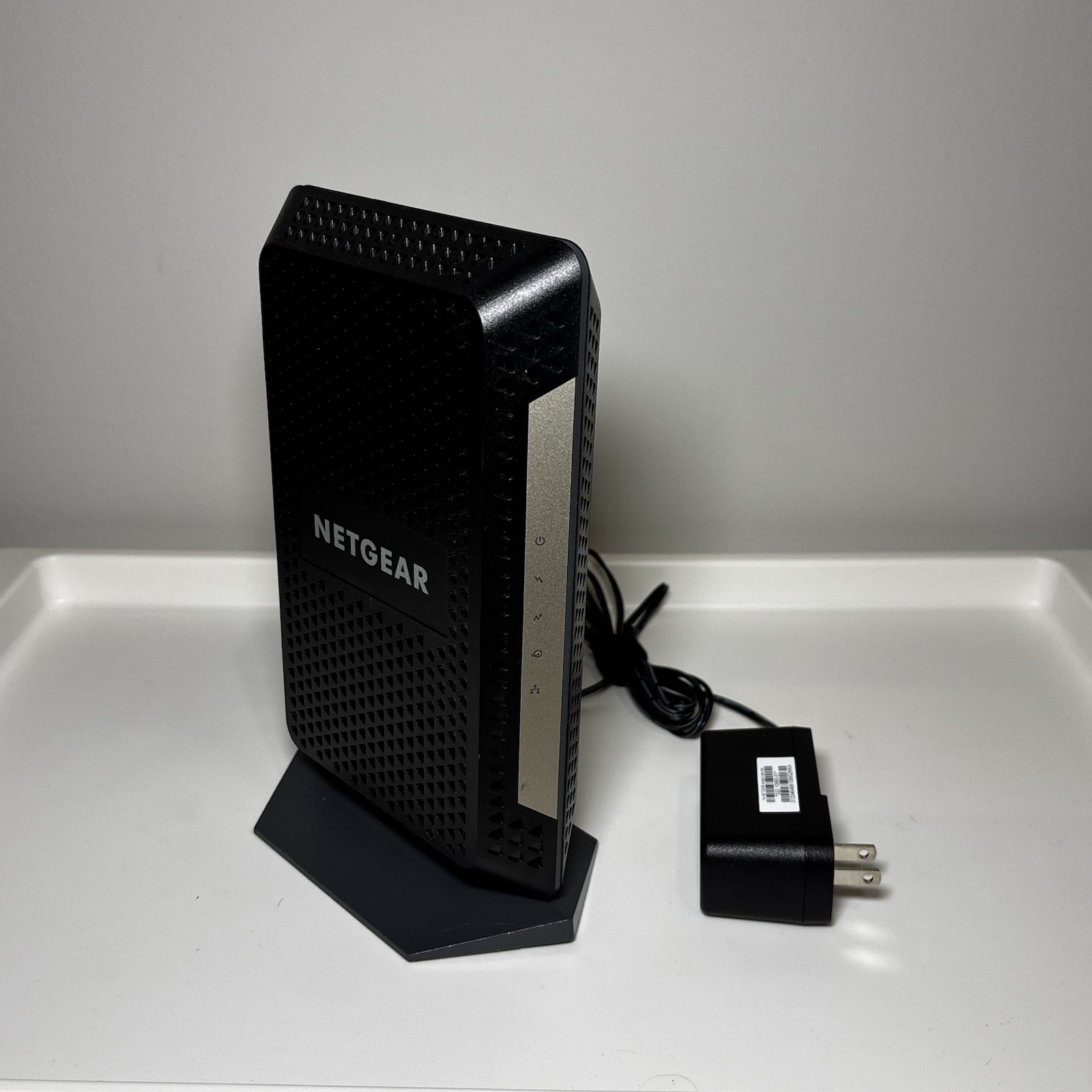NETGEAR CM1000v2 DOCSIS 3.1 Cable Modem Black Ethernet RJ-45 Coaxial Port