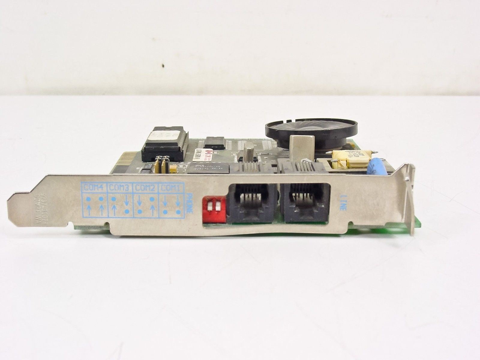 Hayes Accura 144+Fax 5302AM ISA Modem 04-00726 V4.0 8-Bit 14.4K 1994