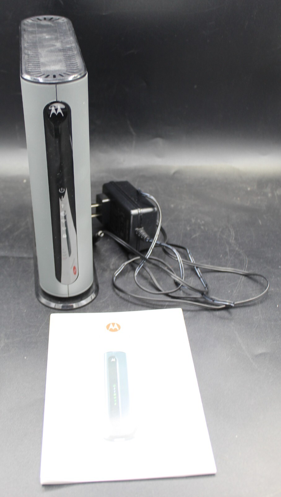 Motorola MG7550 16×4 Cable Modem Plus AC1900 WiFi Router