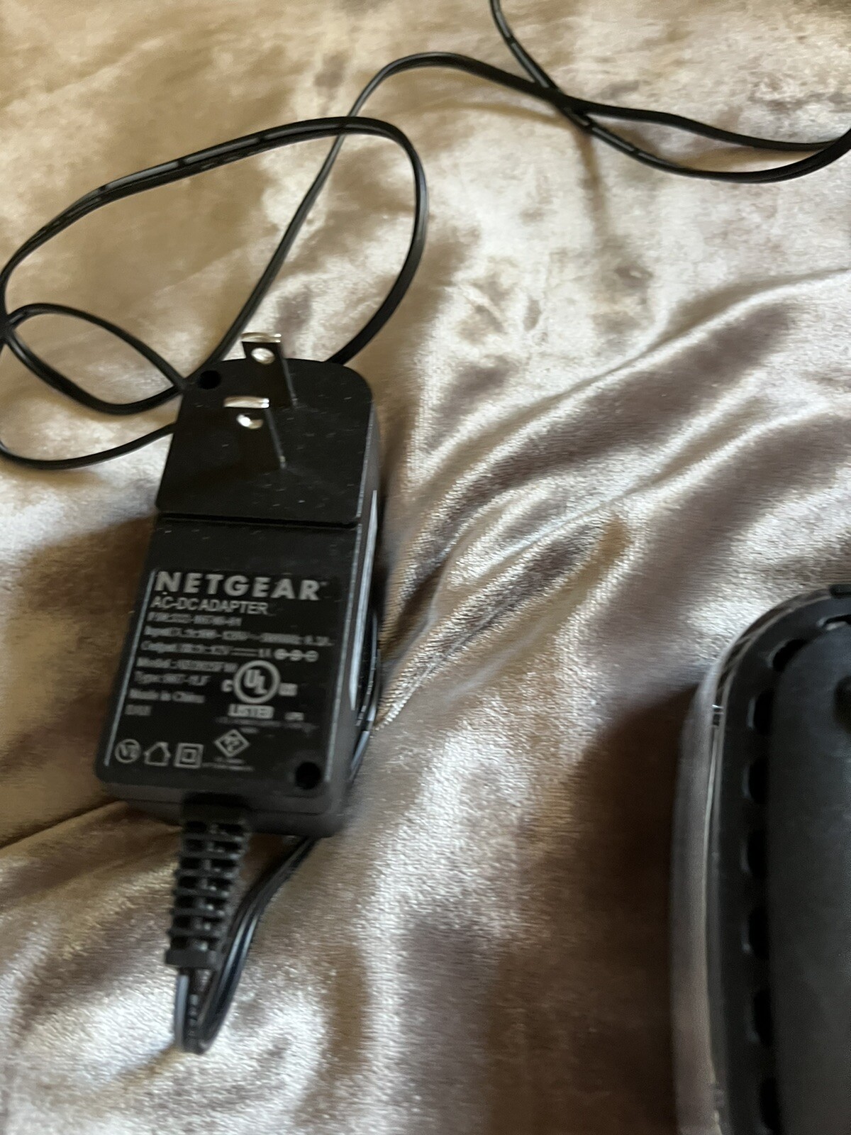 Netgear DOCSIS 30 (CM400-100NAS) 340 Mbps WORKS SEE PICS