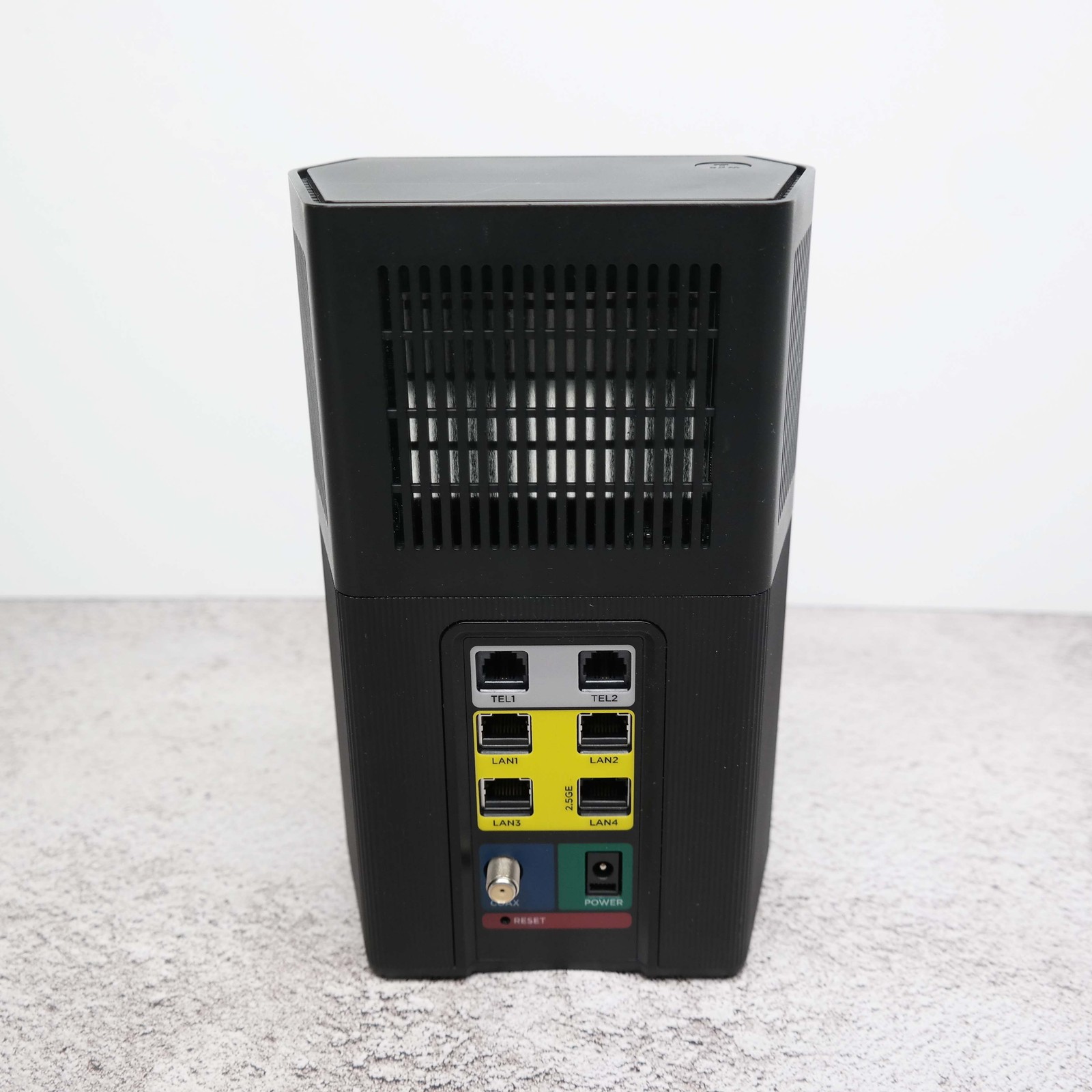 Motorola MT8733 Cable Modem and Wireless Router BROKEN