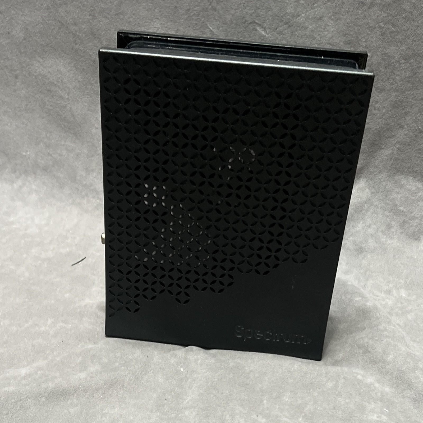 Spectrum ES2251 DOCSIS 3.1 eMTA Cable Modem 1Gbps Black 1x Ethernet