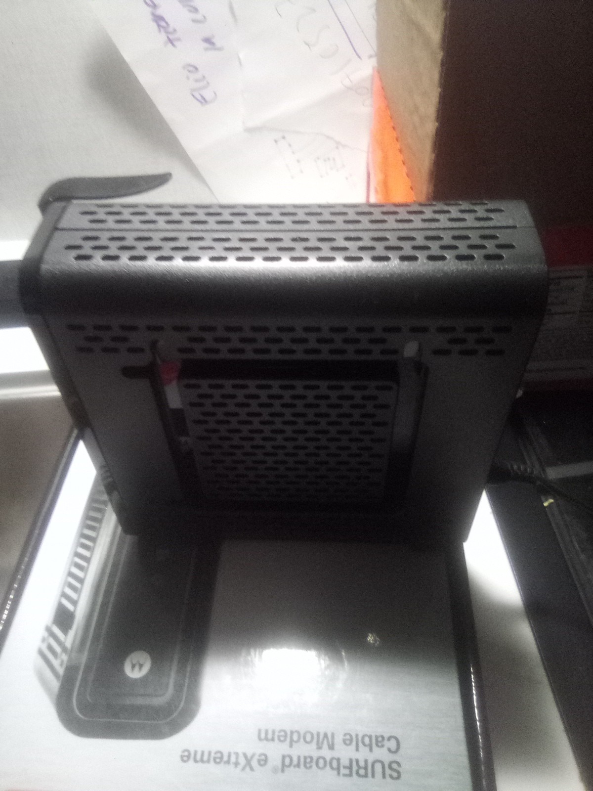 Motorola Wifi Modem Coax And Ethernet Connection