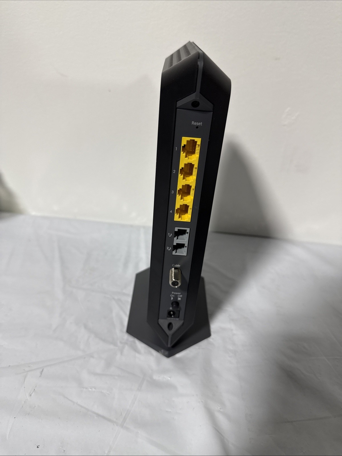 NETGEAR CM1150V Nighthawk Multi-Gig Speed Cable Modem for XFINITY Voice