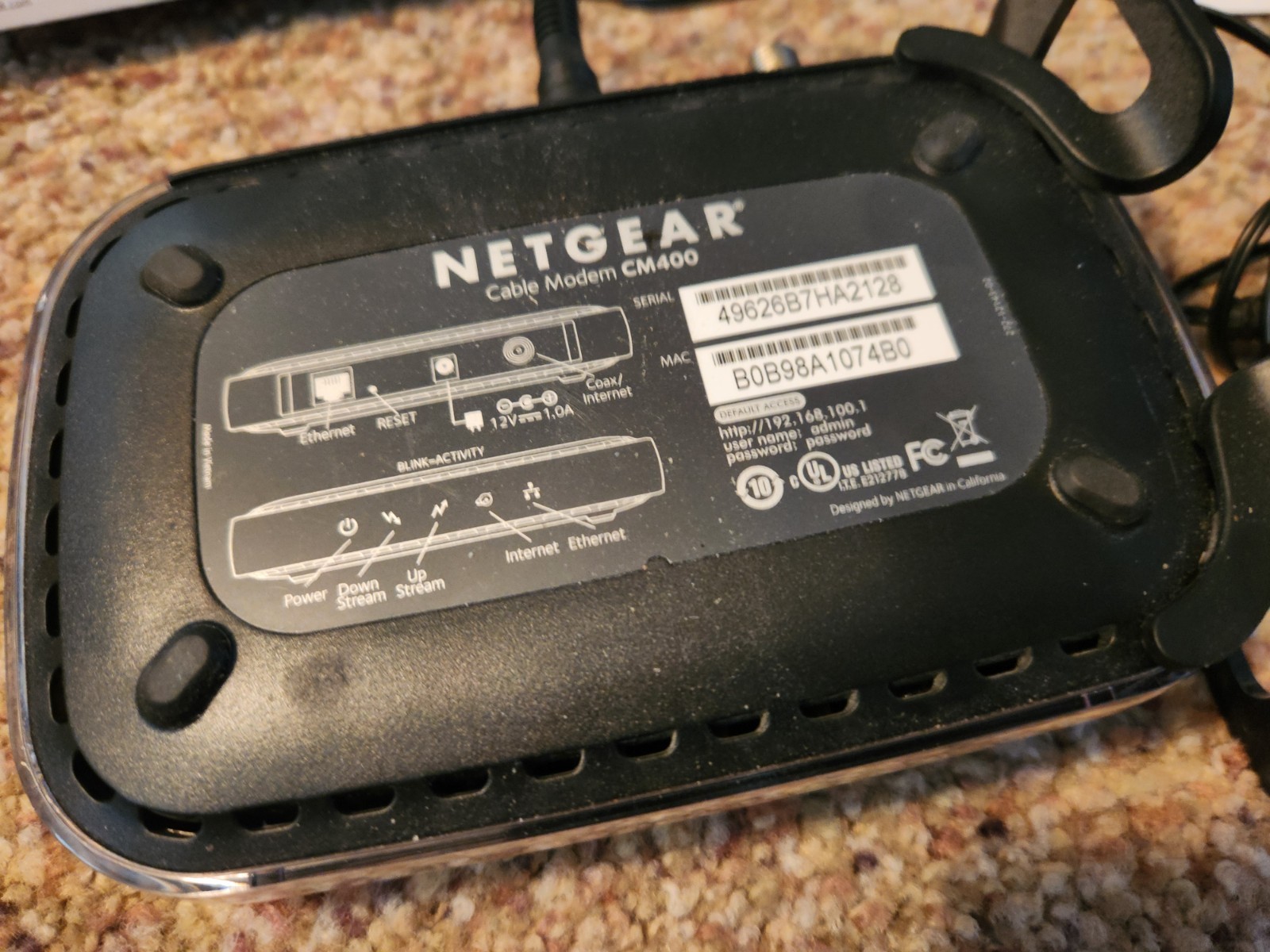 Netgear CM400 high speed internet cable modem DOCSIS 3.0 w/ box power cord cable