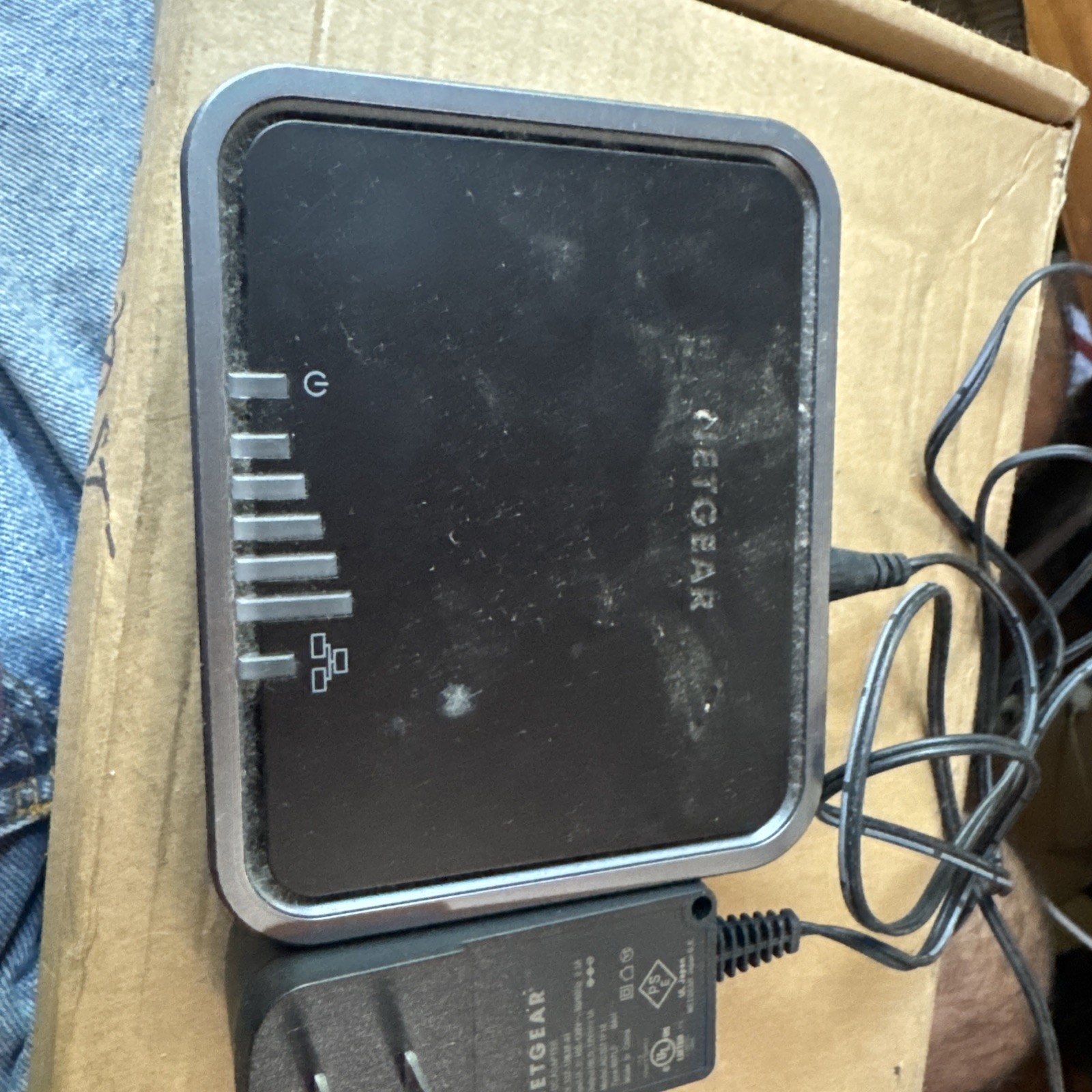 NETGEAR 4G LTE LB2120 Modem with Dual Ethernet Ports – USED