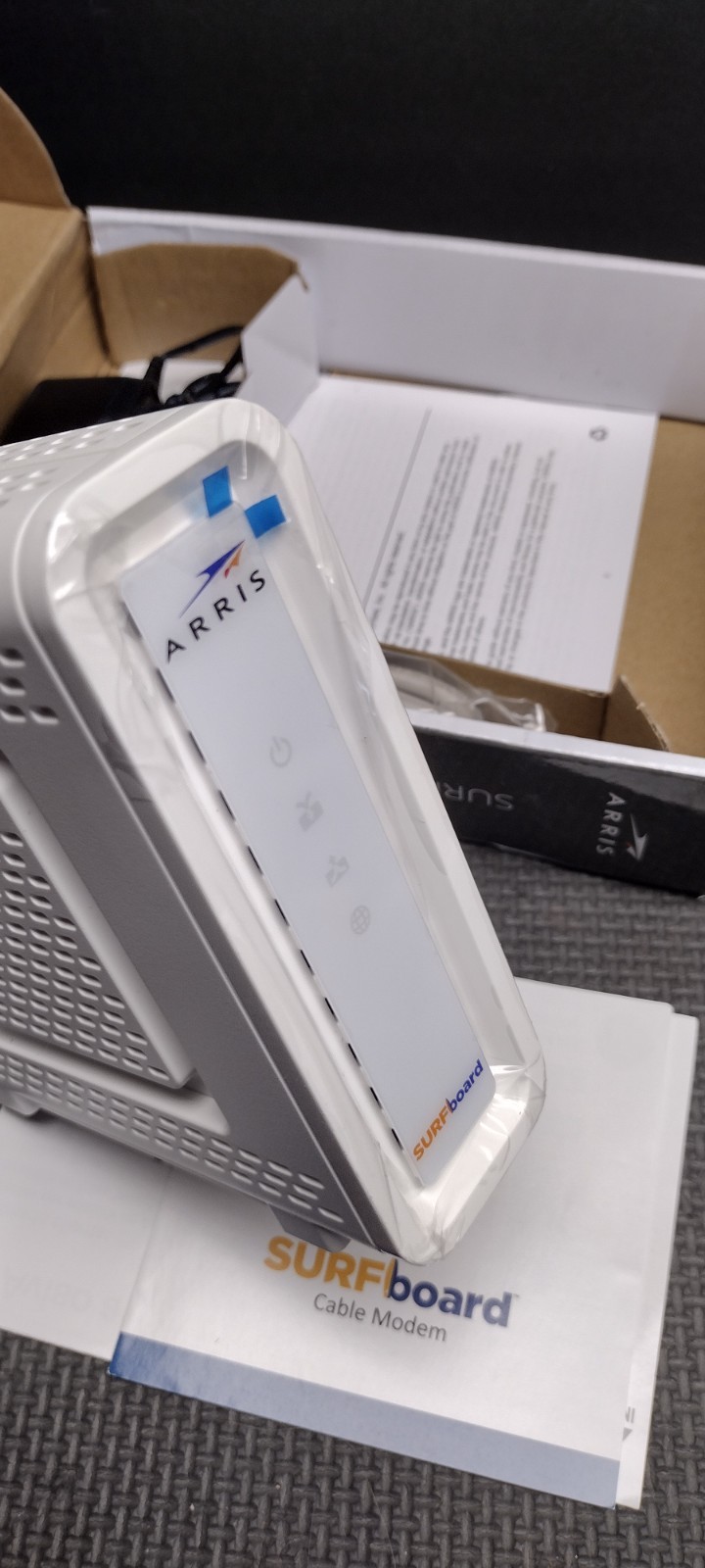 ARRIS SURFboard SB6190 32×8 DOCSIS 3.0 Gigabit Cable Modem