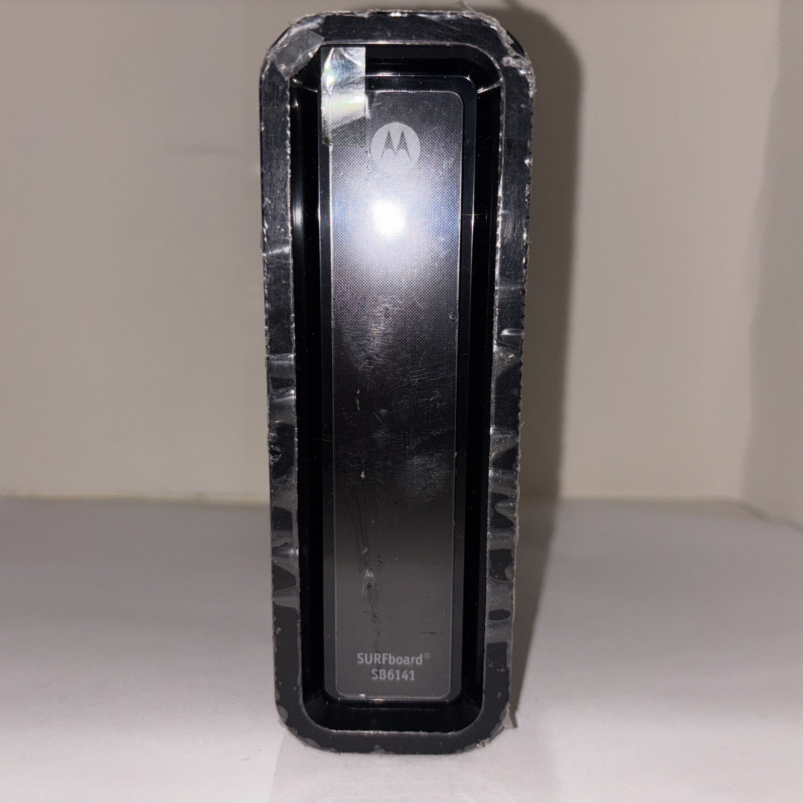 Motorola SURFboard (SB6141) 300 Mbps Modem