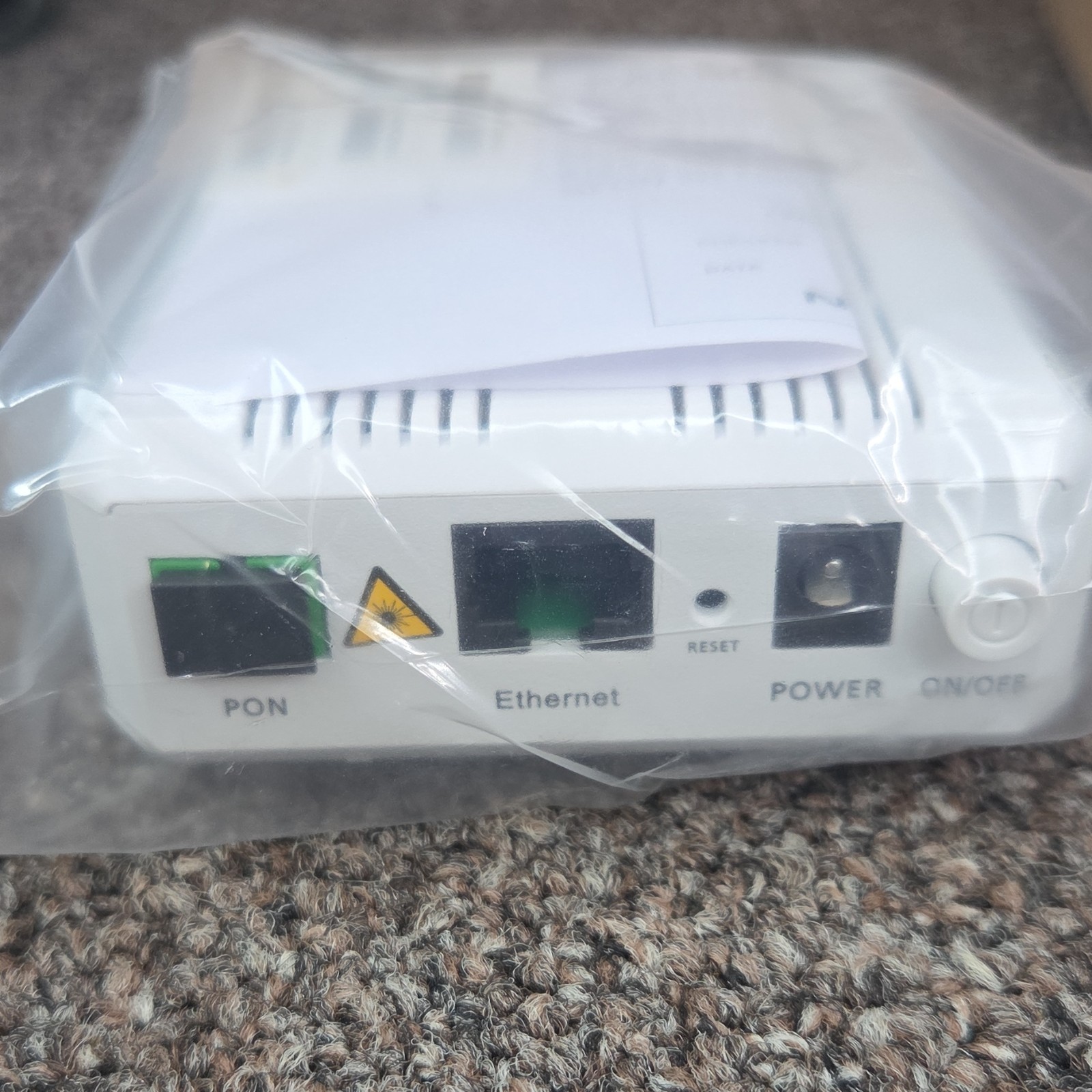 Nokia G-010G-A GPON Terminal White w/ Power Adapter & Ethernet Cable
