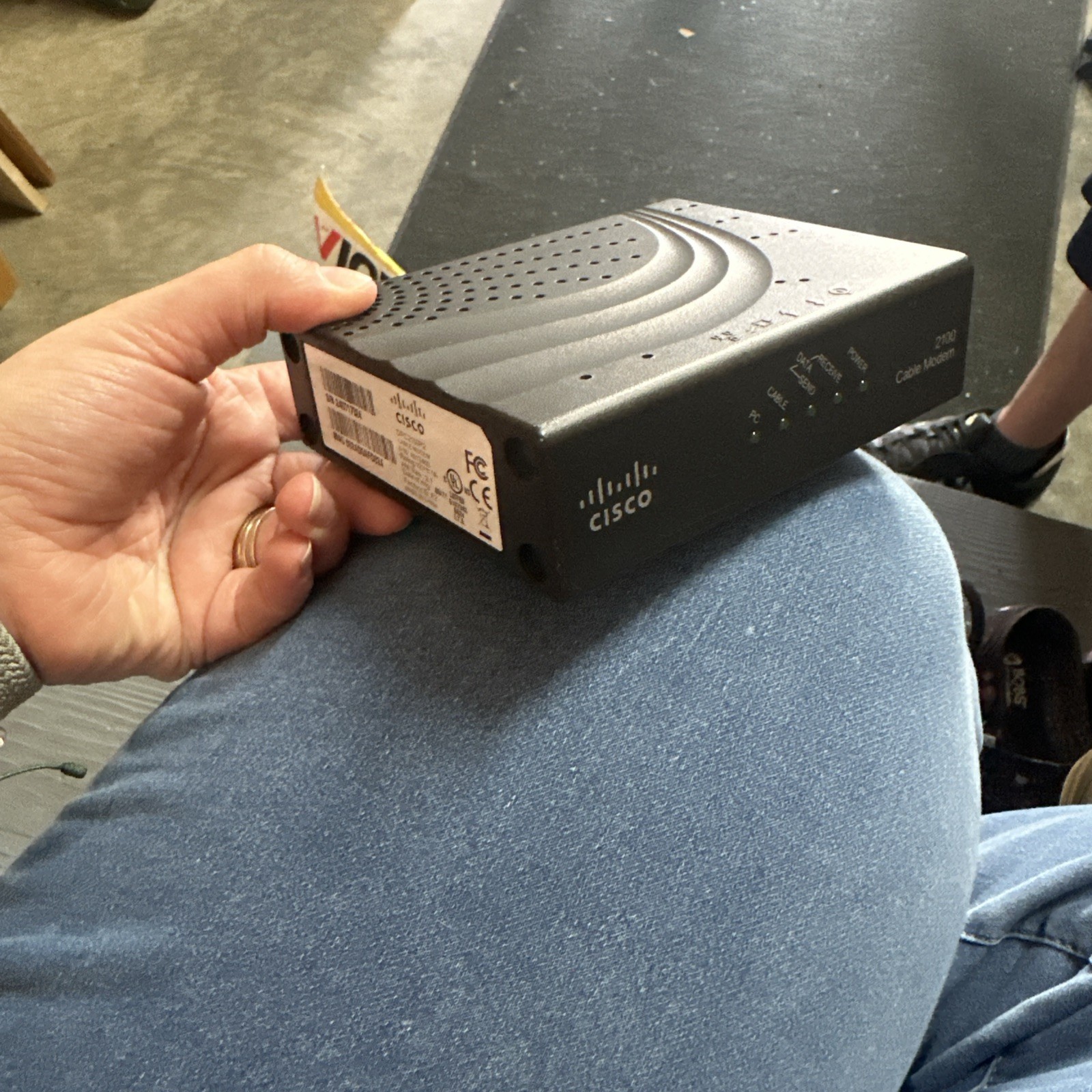 Cisco DPC2100 Cable Internet Modem w/ Power Cord Tested! EUC