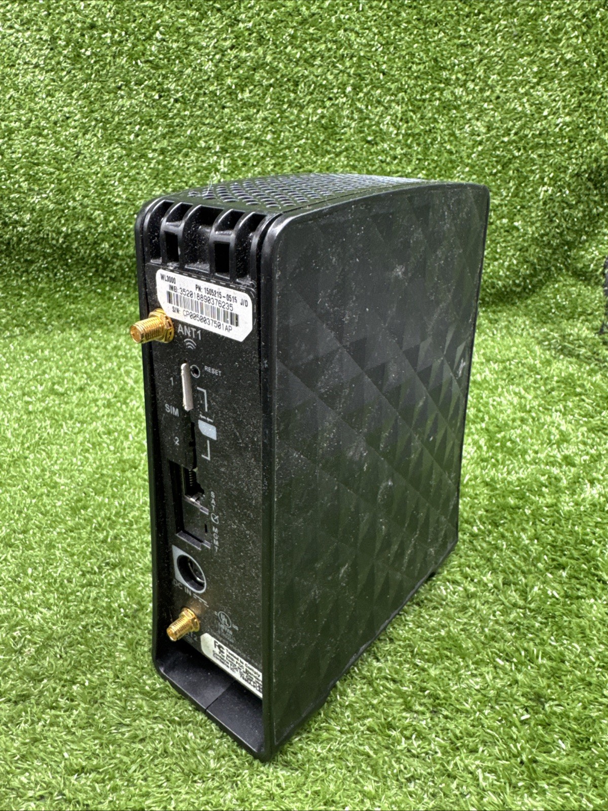 Hughes Multipath WL3000 Satellite Modem. P