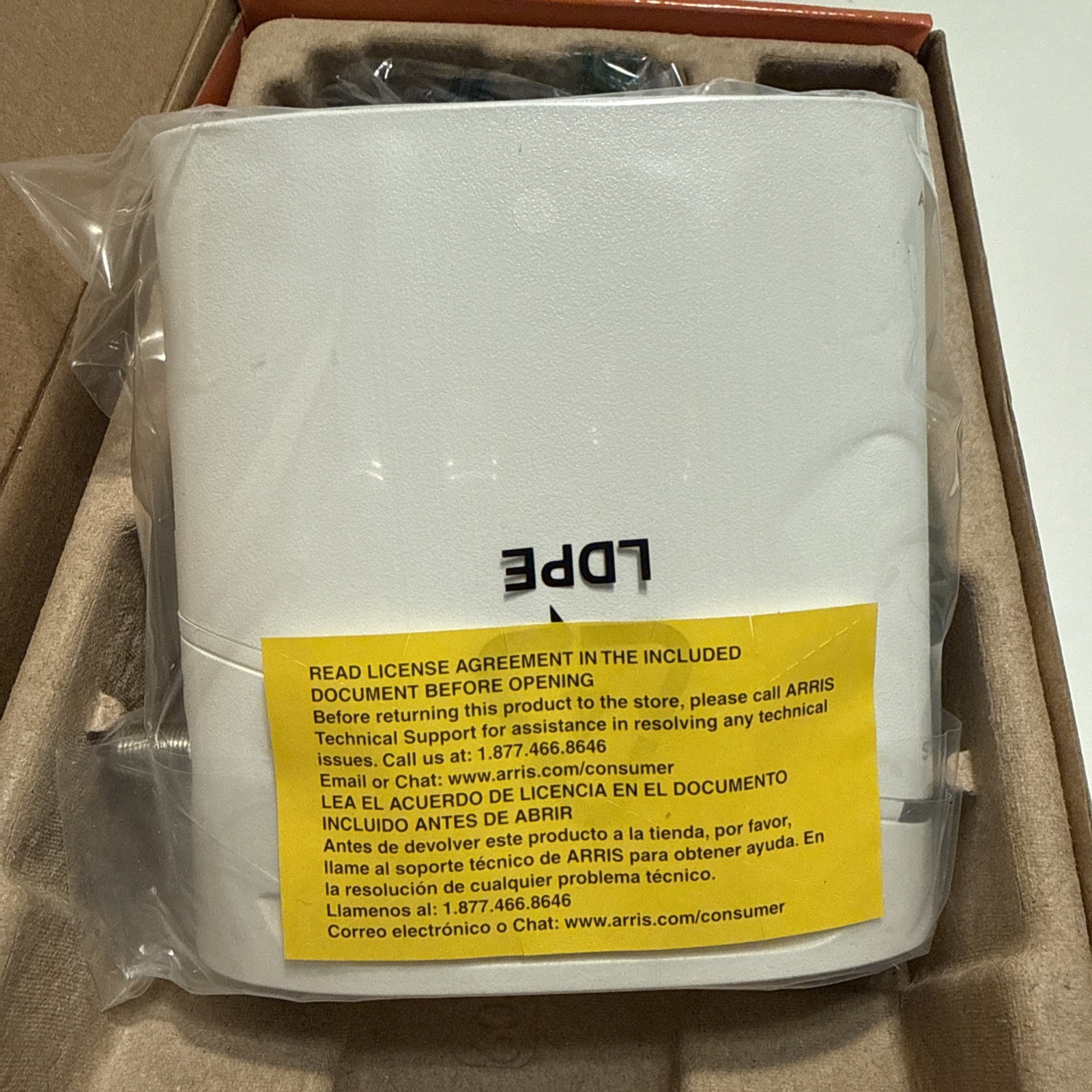 [Open Box] ARRIS Surfboard S34 DOCSIS 3.1 Multi-Gigabit Cable Modem
