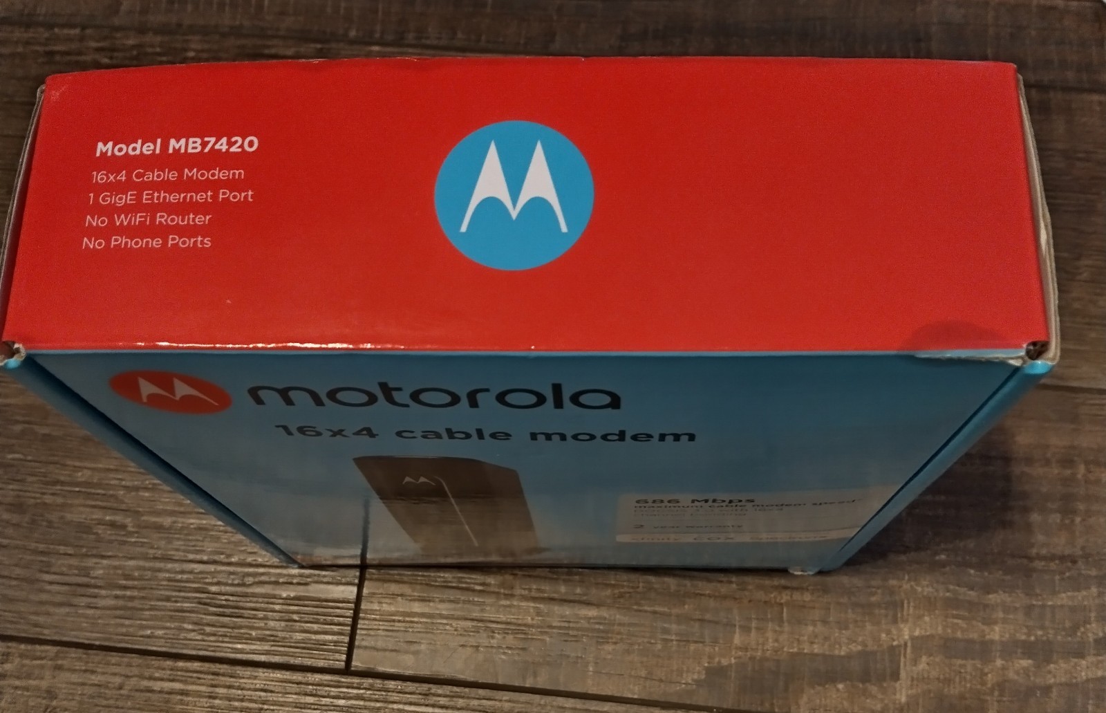 Motorola MB7420 16×4 High Speed ​​Cable Modem 686 Mbps