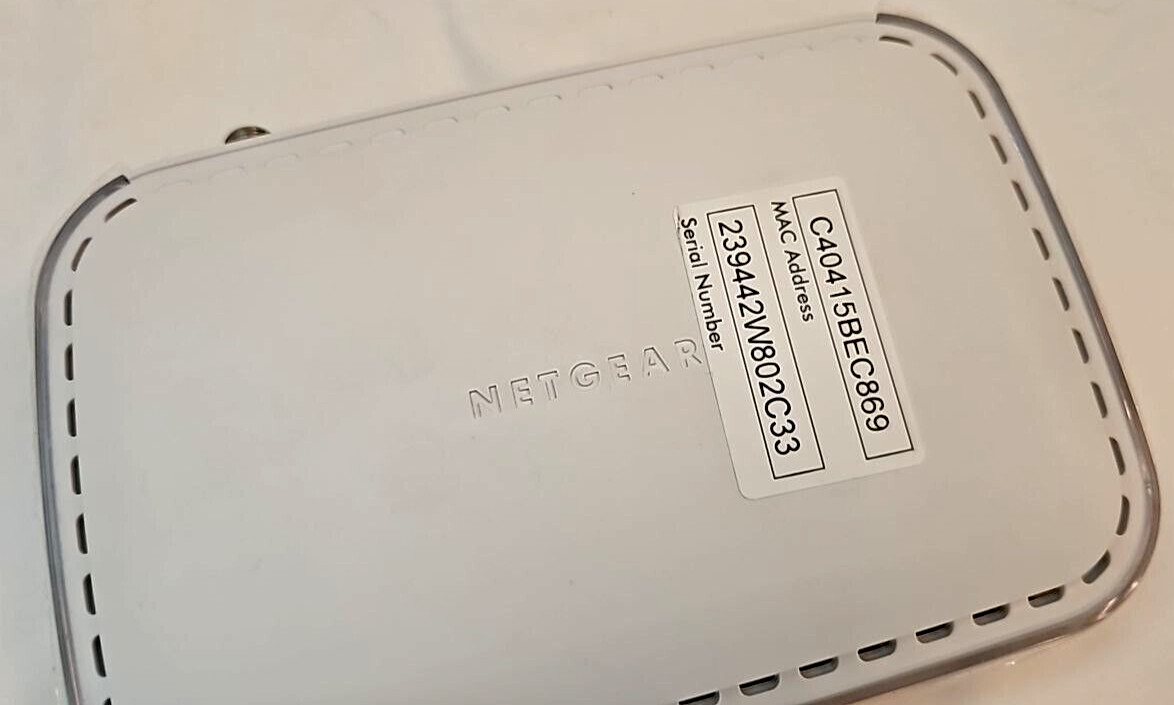 Netgear Wireless WiFi Cable Modem High Speed DOCSIS 3.0 340Mbps Gigabit Ethernet