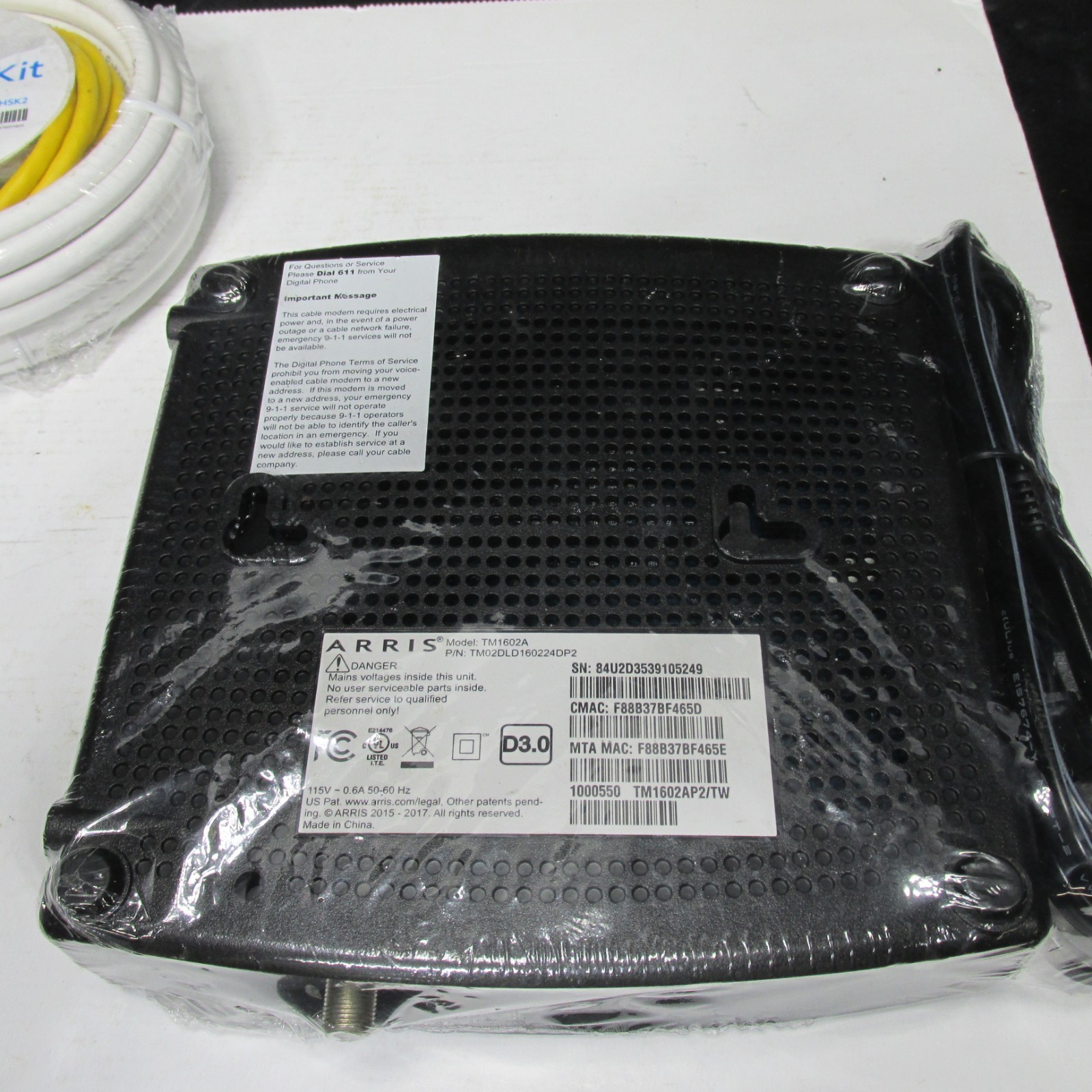 New Arris TM1602A Docsis 3.0 Telephony Cable Modem internet kit ethernet