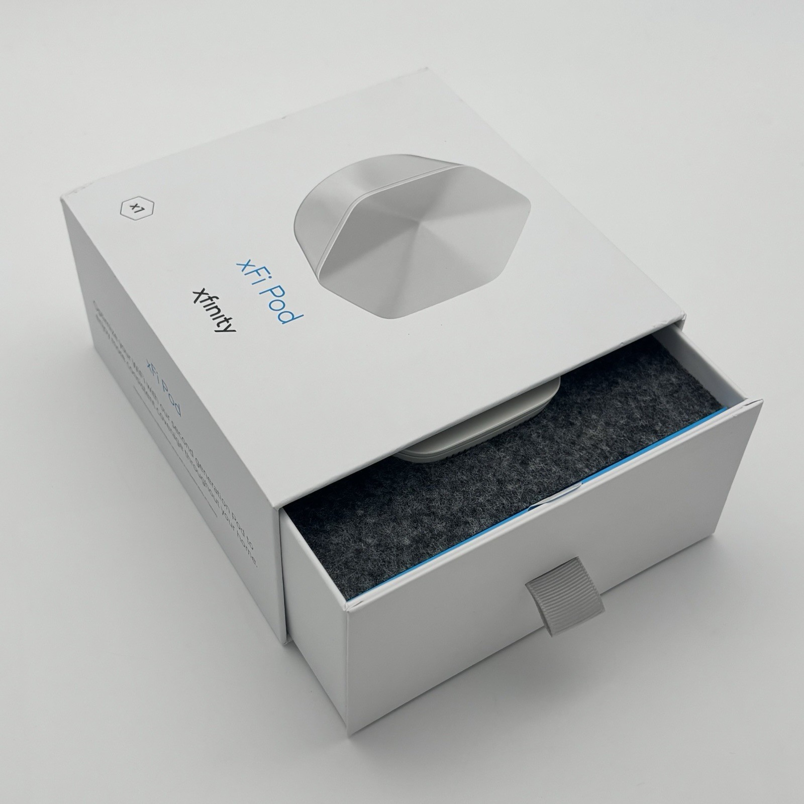 Xfinity xFi Pod 2nd Gen XE2-SG WiFi Range Extender Mesh Router w/ Original Box