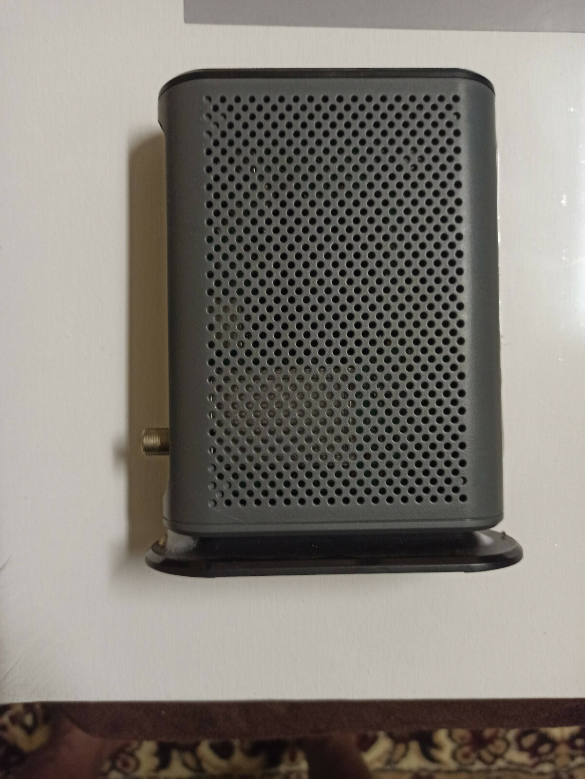 Motorola MB742010 686mbps DOCSIS 3.0 Cable Modem