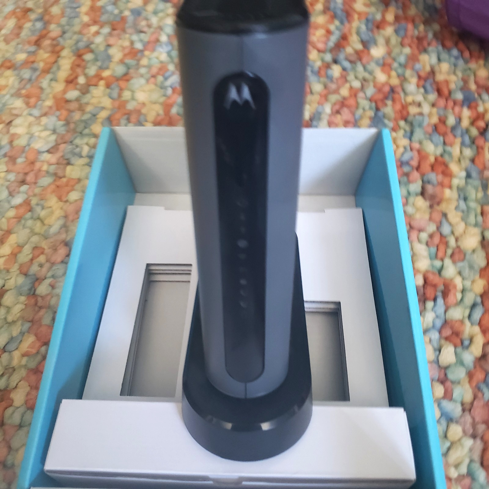 Motorola MT7711 24×8 Cable Modem Plus AC1900 WiFi Router & 2 Phone Lines