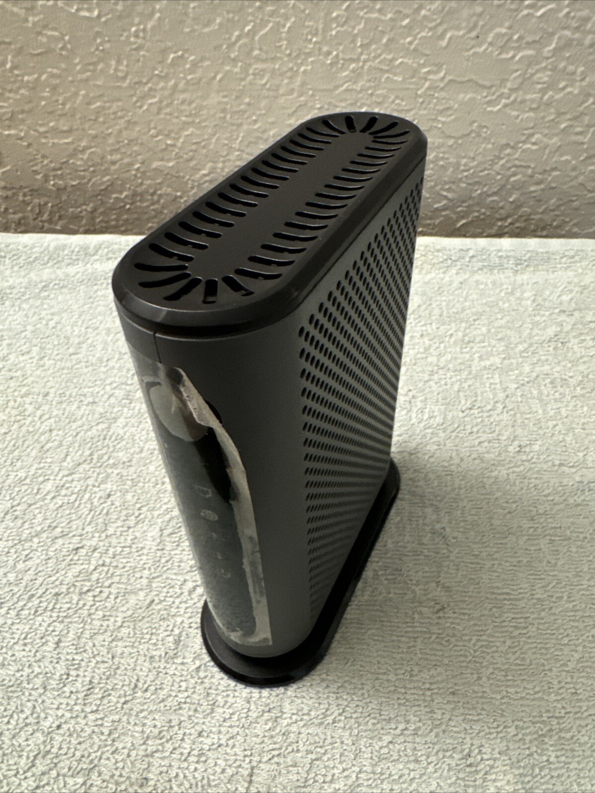 Motorola 16×4 Cable Modem Model MB7420 686 Mbps DOCSIS 3.0 No Cables