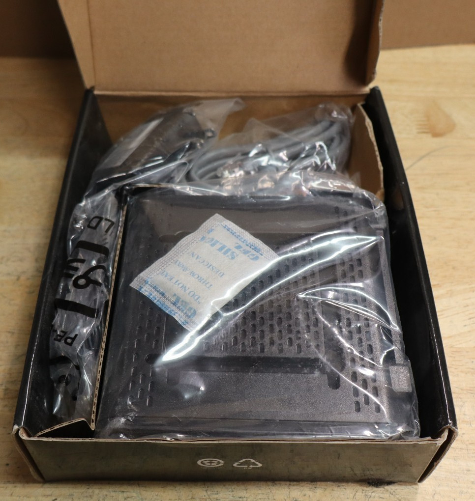 ARRIS SURFboard DOCSIS 3.0 Cable Modem – SB6190 Black New in Open Box