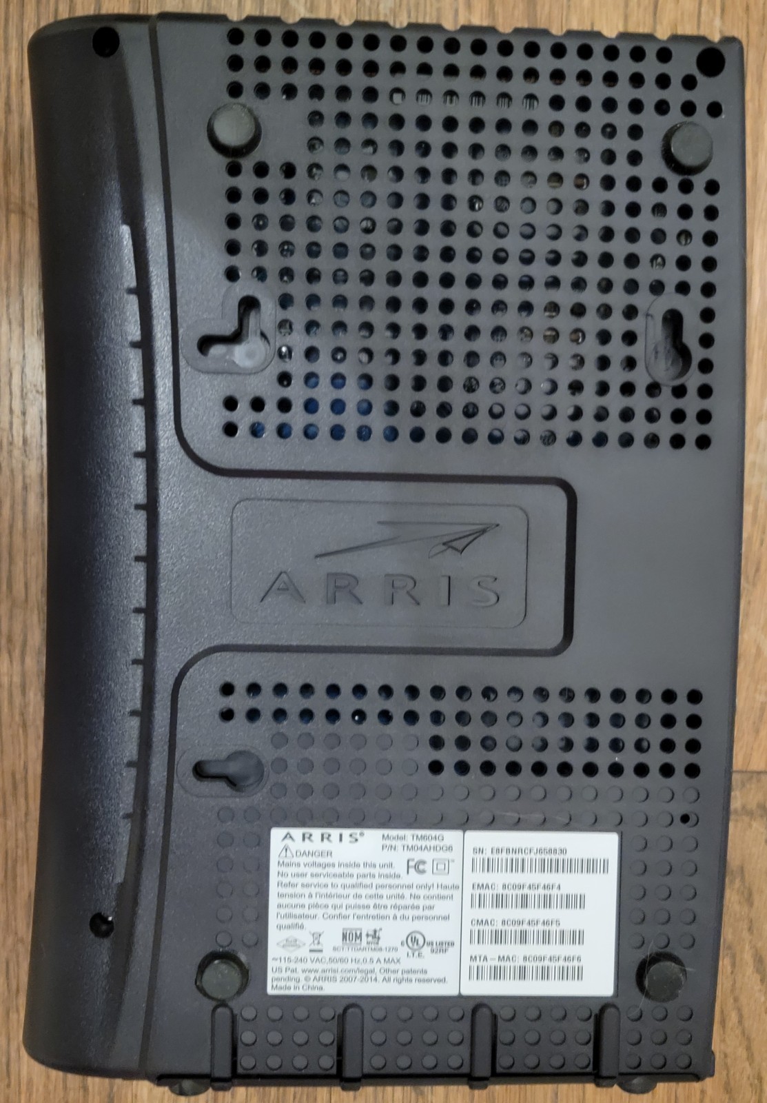 Arris TM604G DOCSIS 2.0 Touchstone Telephony Cable Modem Tested and Working!