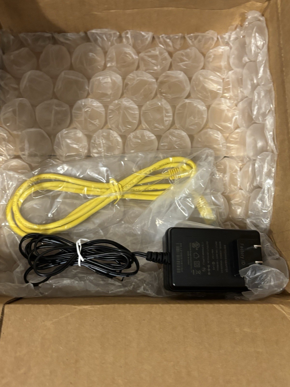 Motorola MG7550 16×4 Cable Modem Plus AC1900 WiFi Router Open Box ~ Black