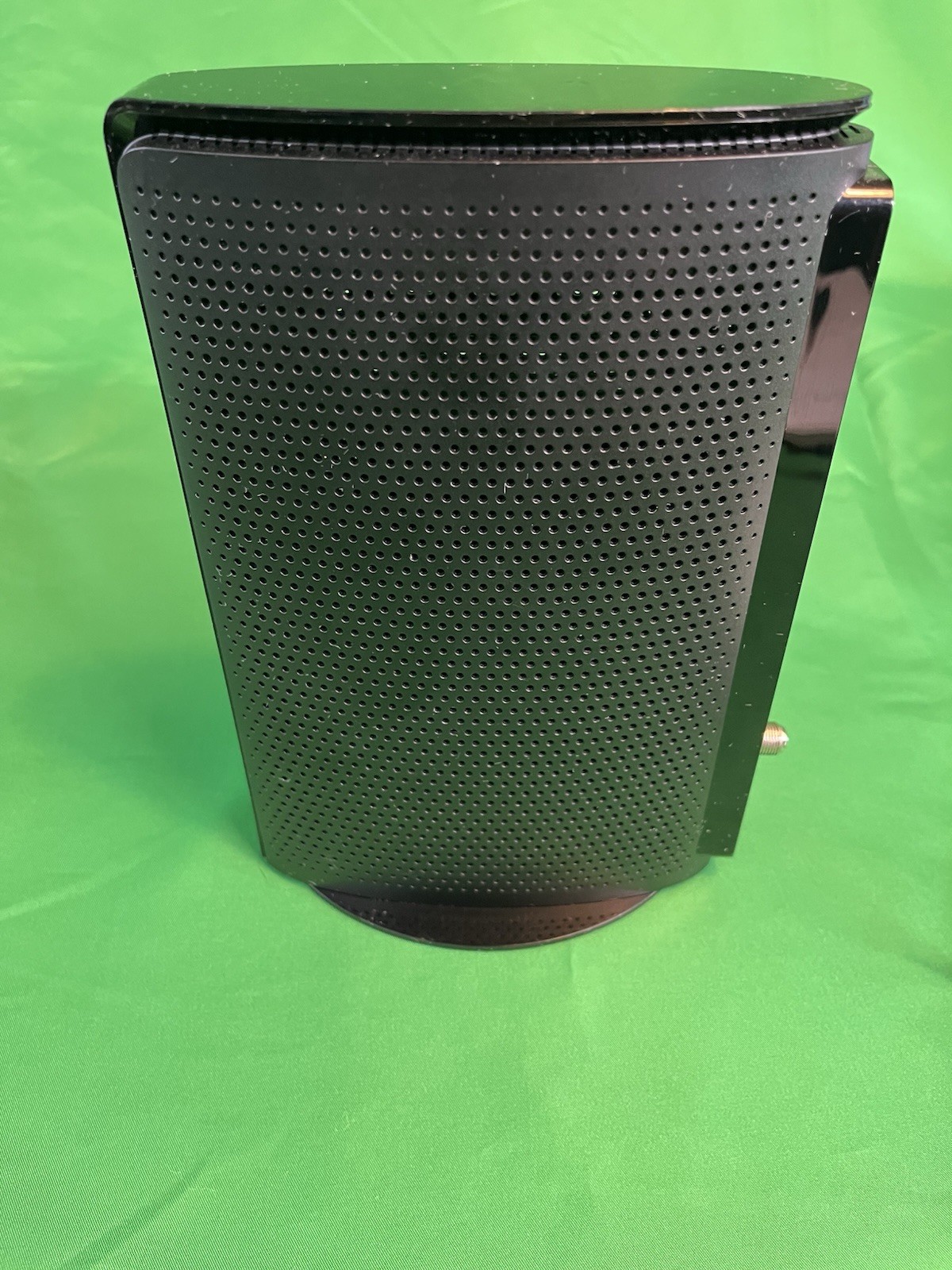 TP-Link TC-W7960 300Mbps Wireless N DOCSIS 3.0 High Speed Cable Modem Router