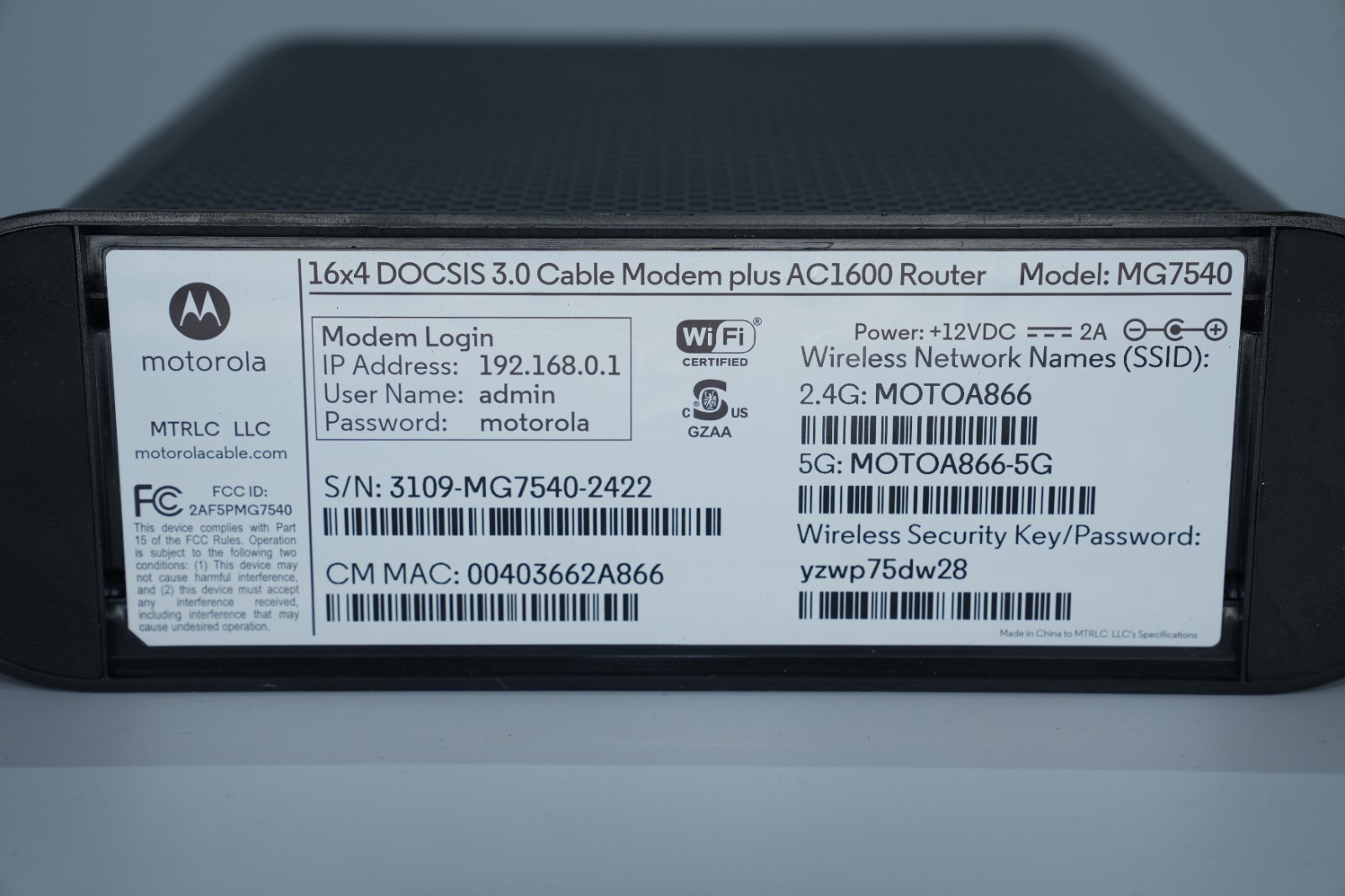 Motorola MG7540 16×4 DOCSIS 3.0 Cable Modem Plus AC1600 WiFi Router NIB