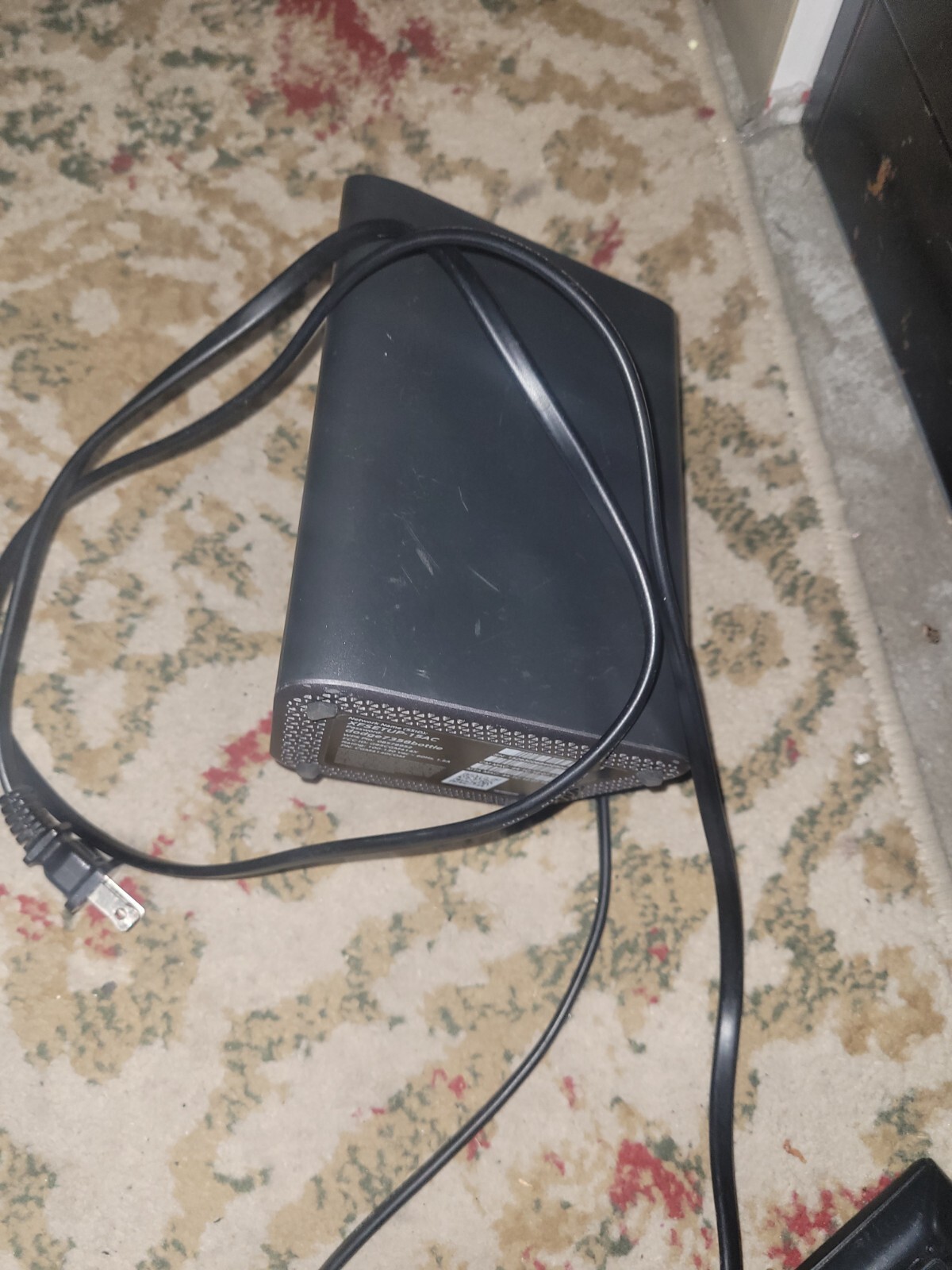 Xfinity Home XB6-T WiFi Router Modem Black power on untested for parts/repair as