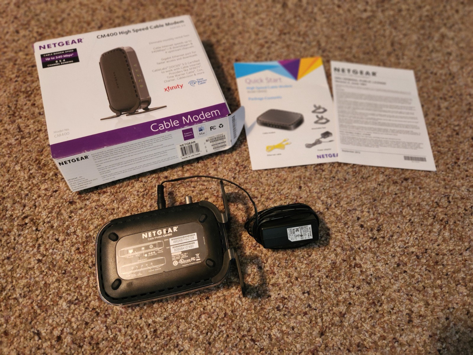 Netgear CM400 high speed internet cable modem DOCSIS 3.0 w/ box power cord cable