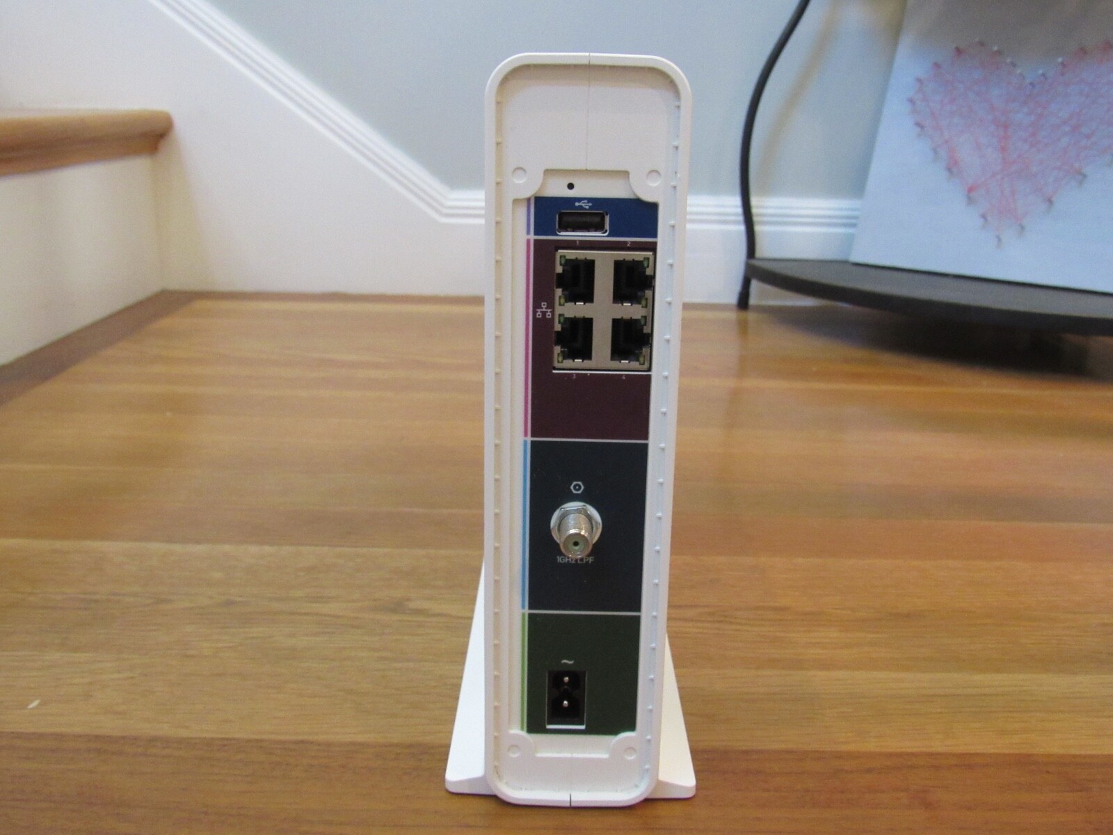 ARRIS Surfboard SBG6900-AC Cable Modem With AC1900 WiFi Router