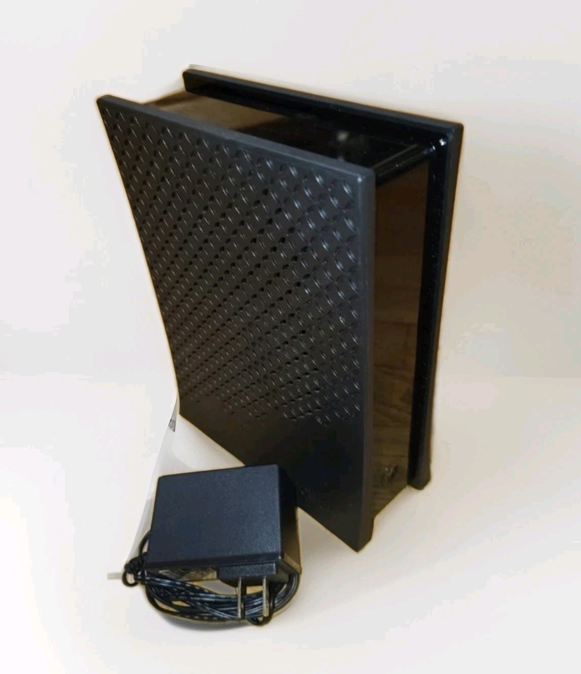 Hitron Cable Modem Voice DOCSIS 3.1 eMTA Model E31U2V1 & Power Supply