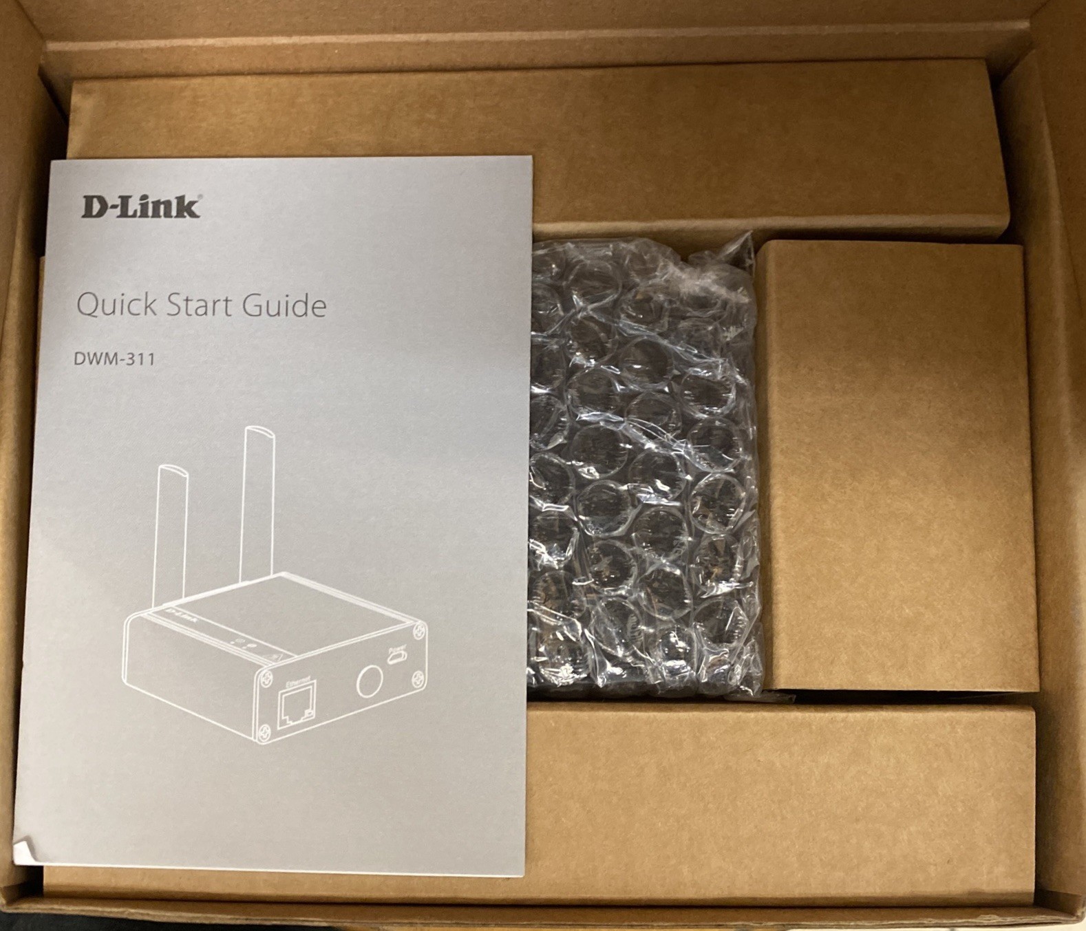 D-Link 4G LTE (Cat 4) Gigabit Ethernet Modem/Bridge, Best for M2M Applications