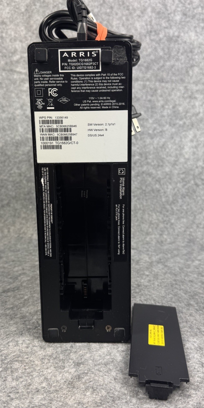 ARRIS TG1682G Panoramic Dual Band WiFi Router Cable Modem