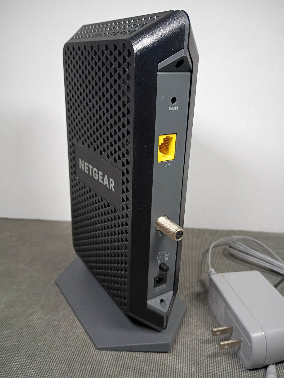 NETGEAR CM1000v2 Cable Modem With Power Cord – Used – Tested