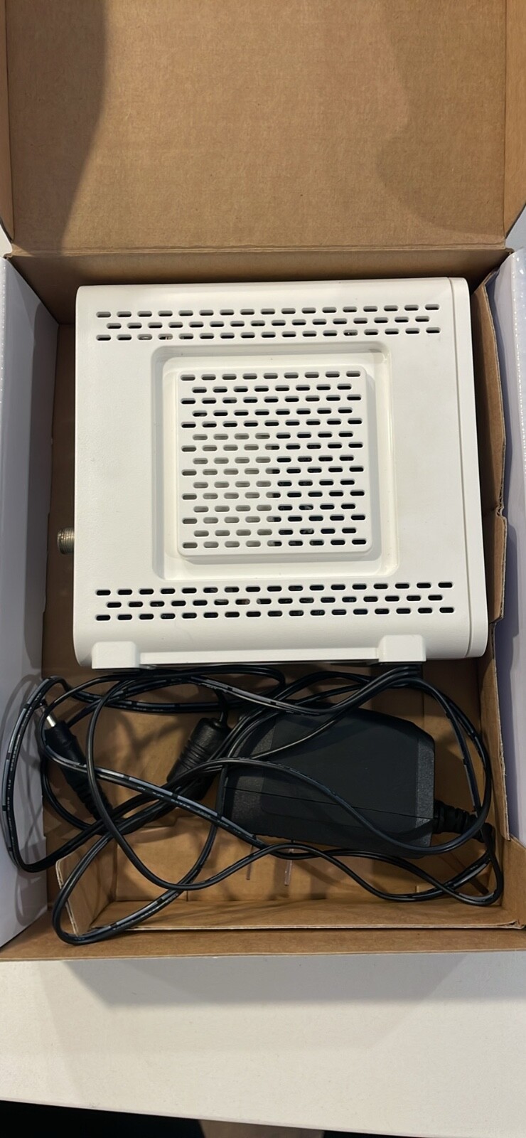 Surfboard Cable Modem SB6190 up to 1 Gbps download speeds, 32 x 8 modem channels